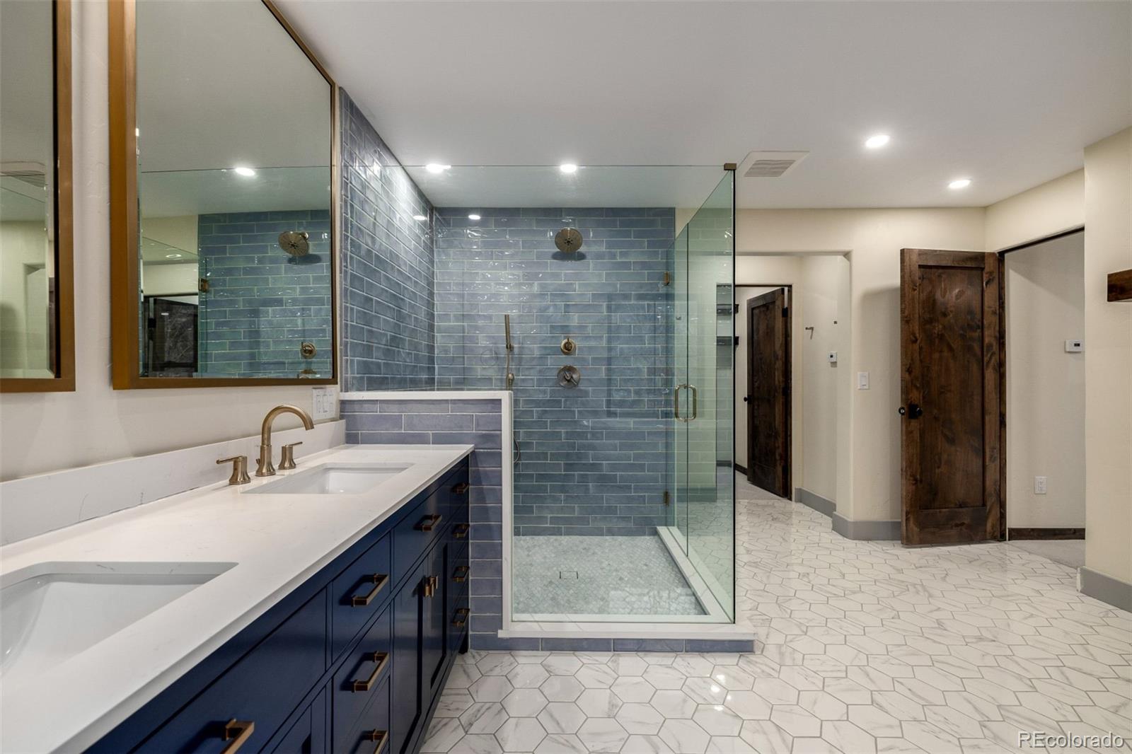 MLS Image #20 for 205  loop drive,georgetown, Colorado