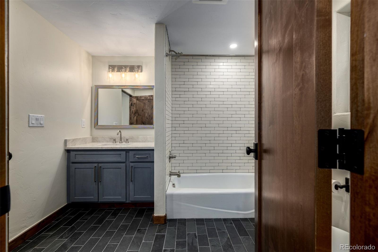 MLS Image #26 for 205  loop drive,georgetown, Colorado
