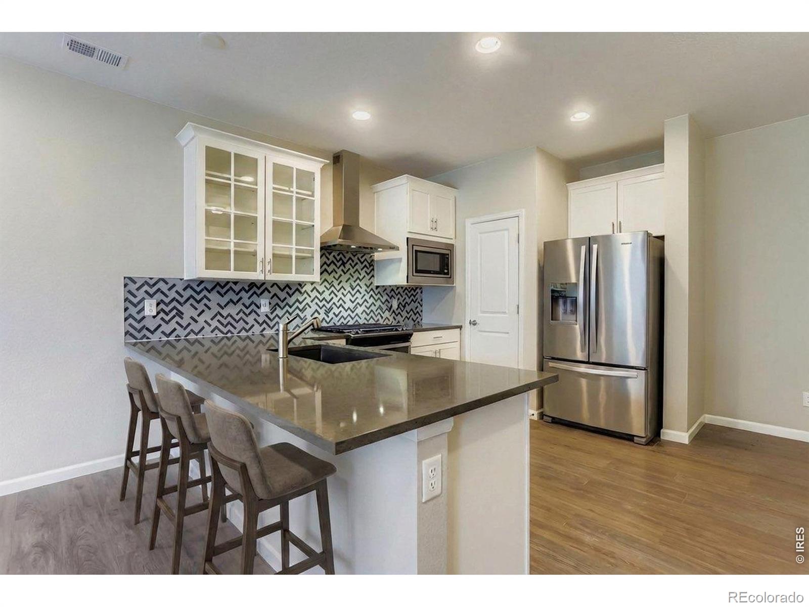 MLS Image #7 for 690  stonebridge drive,longmont, Colorado
