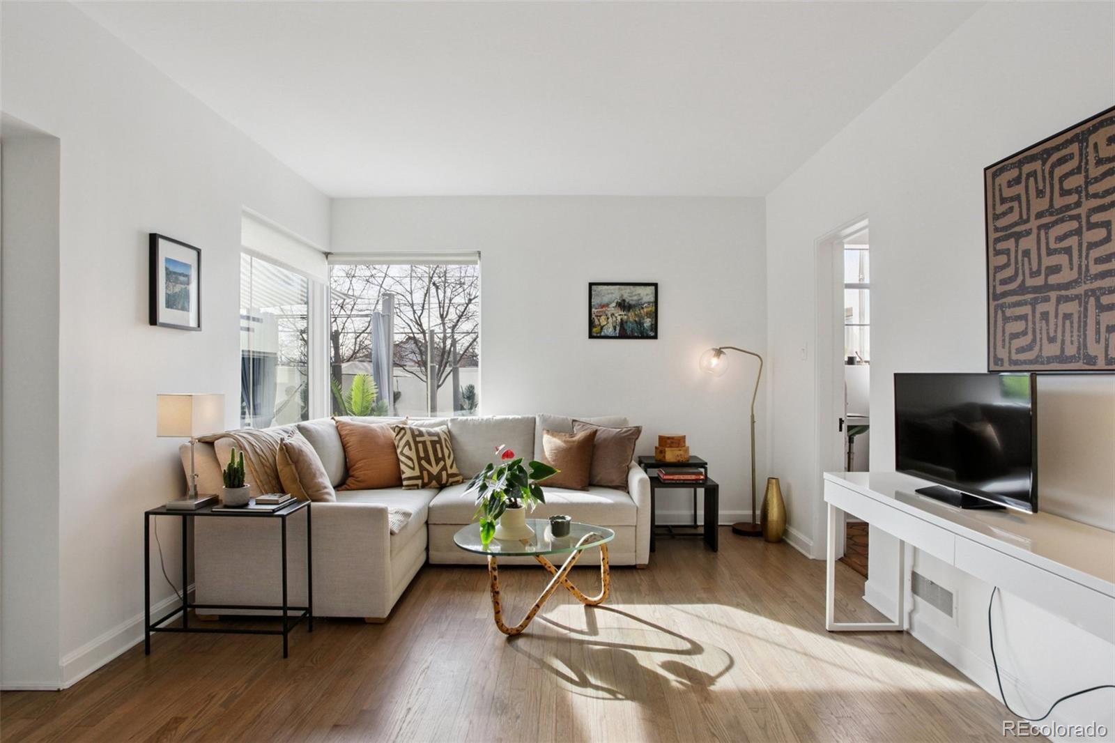 MLS Image #11 for 1521  monaco parkway,denver, Colorado