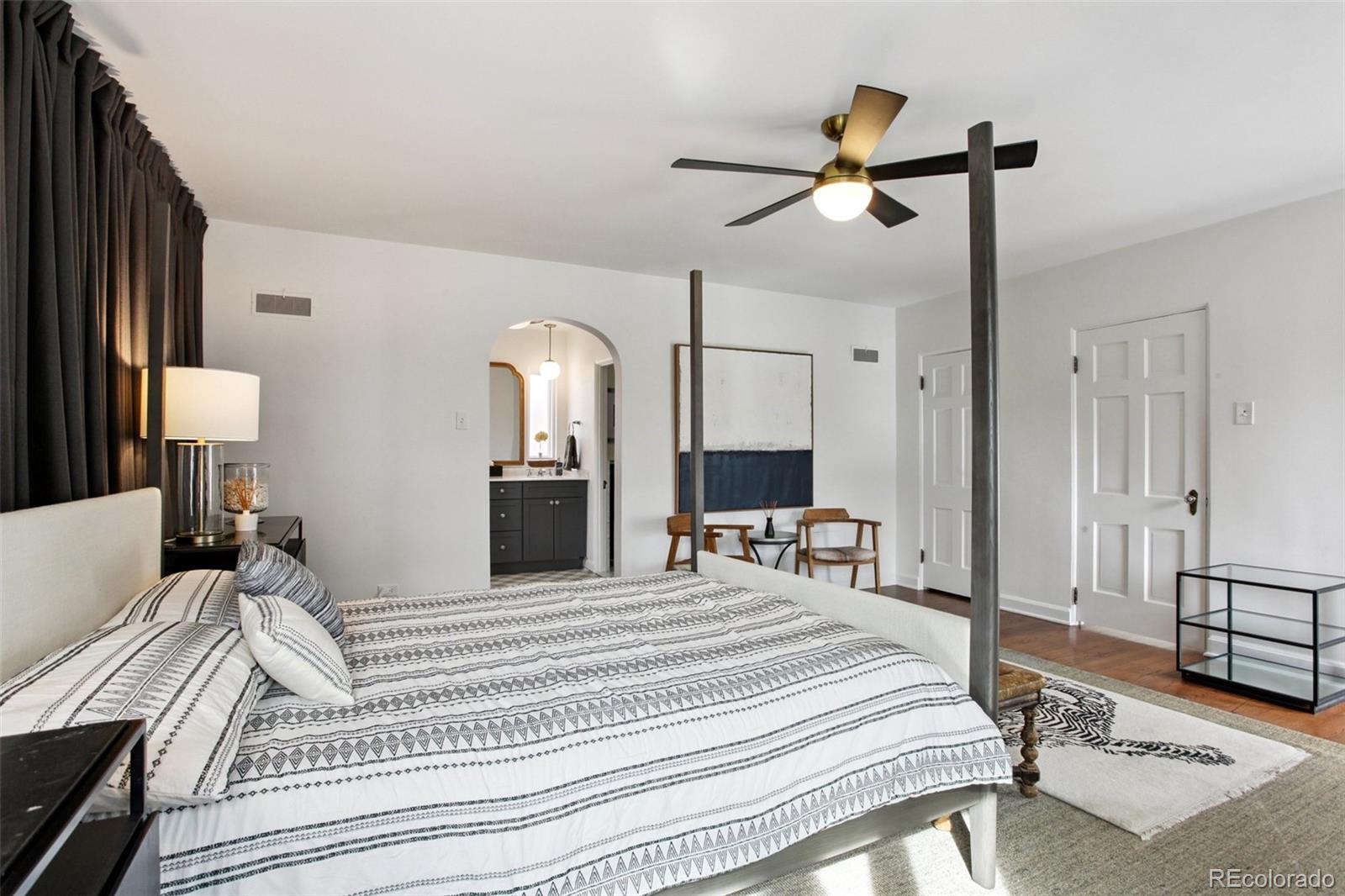 MLS Image #18 for 1521  monaco parkway,denver, Colorado