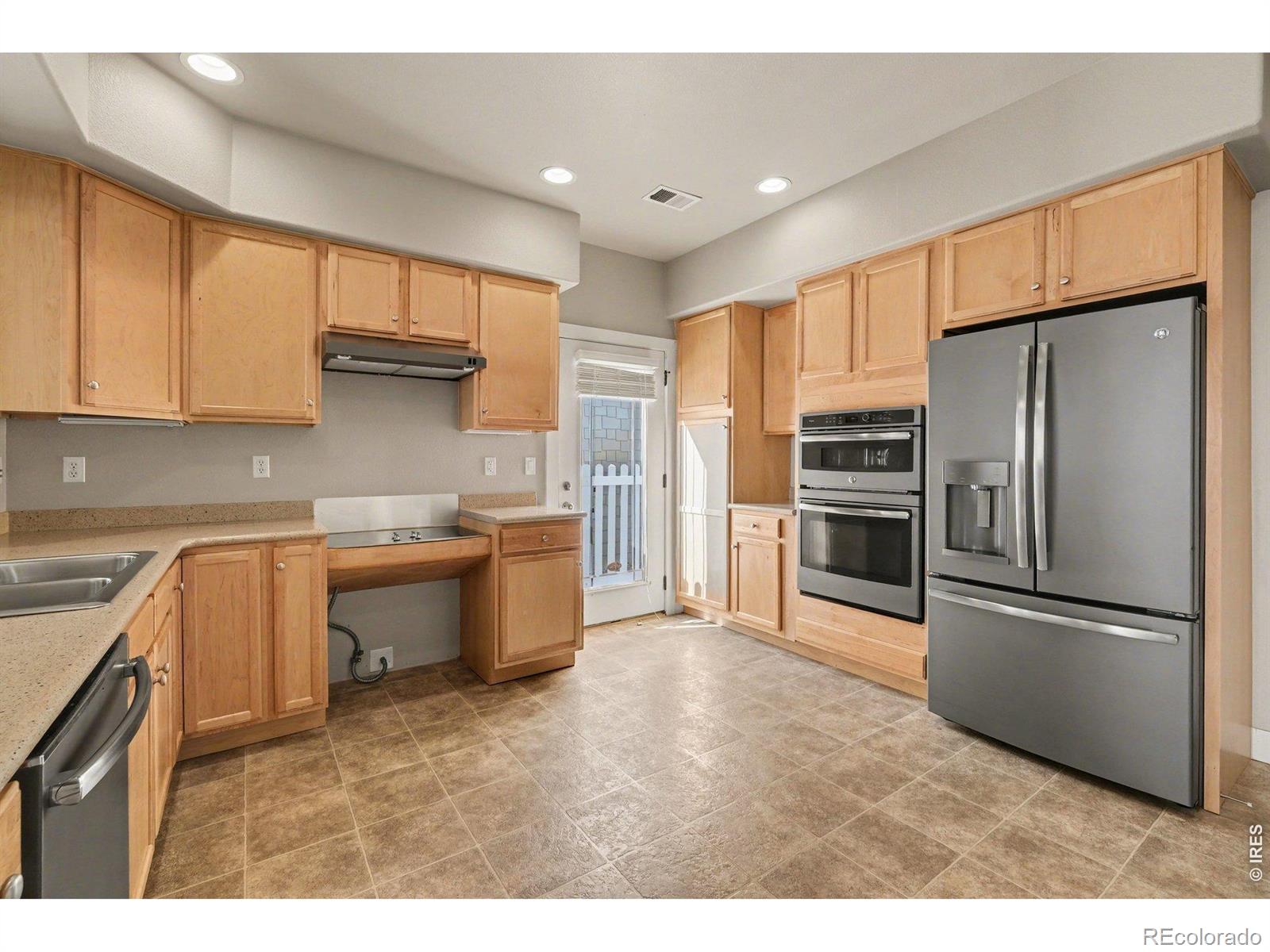 MLS Image #9 for 4751  pleasant oak drive,fort collins, Colorado