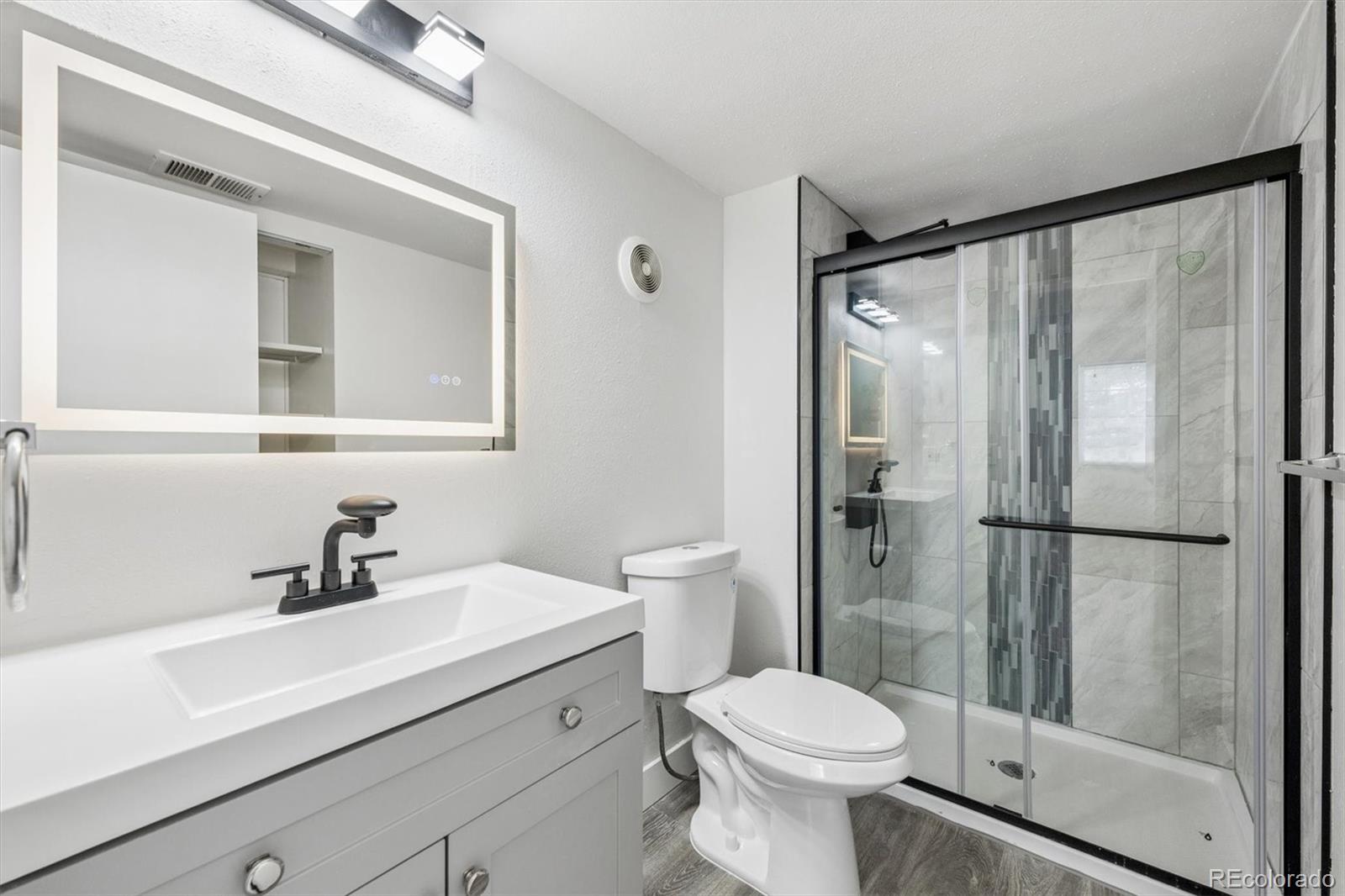 MLS Image #12 for 13230 e jewell avenue,aurora, Colorado