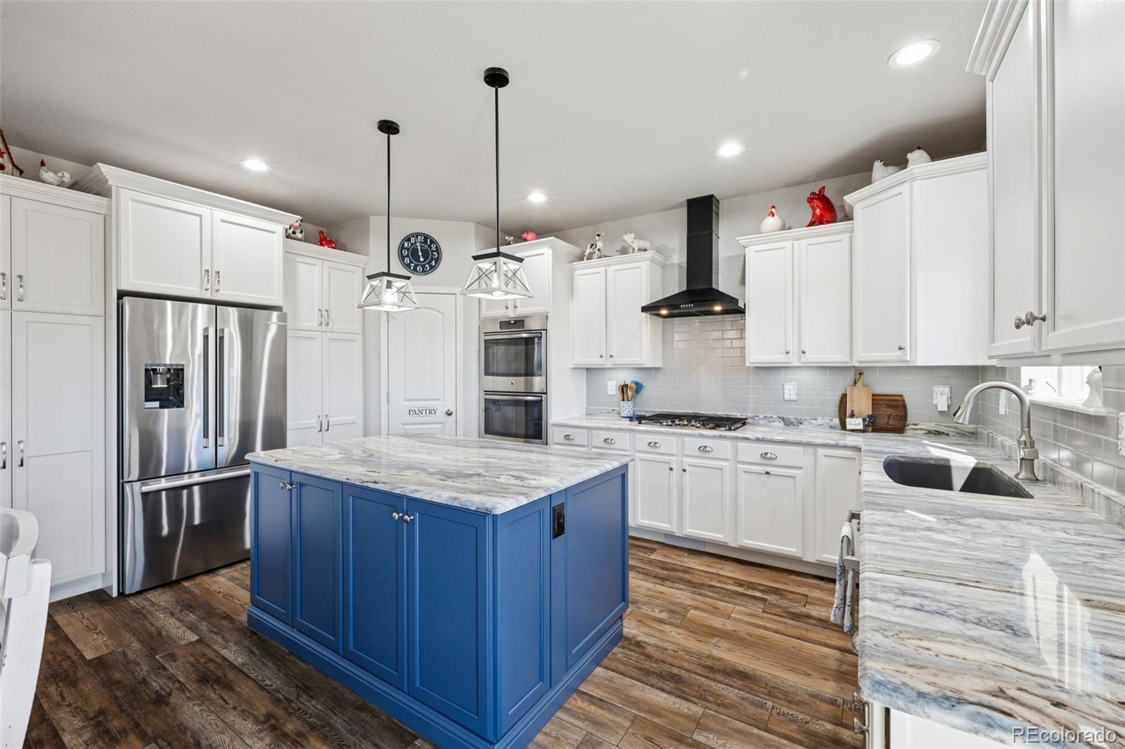 MLS Image #9 for 19534  lindenmere drive,monument, Colorado