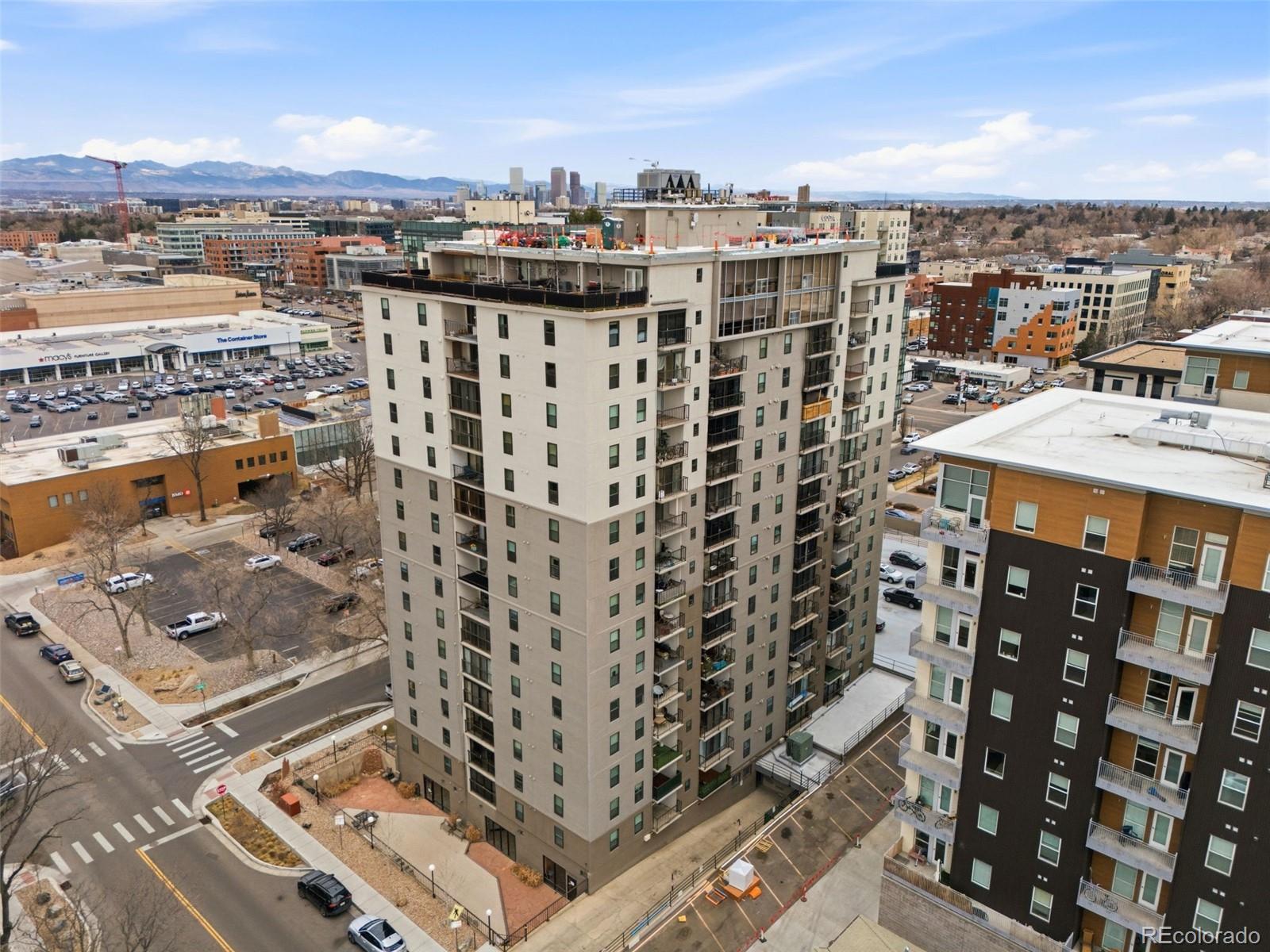 MLS Image #12 for 2  adams street 105,denver, Colorado