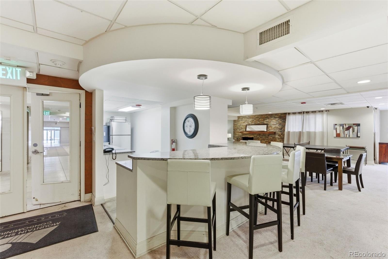 MLS Image #17 for 2  adams street 105,denver, Colorado