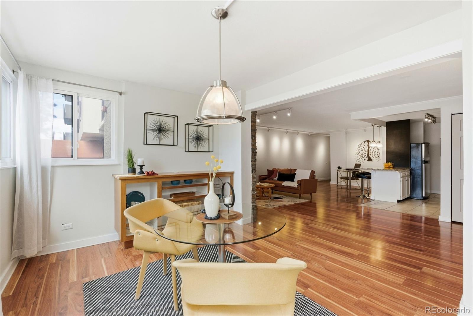 MLS Image #27 for 2  adams street 105,denver, Colorado