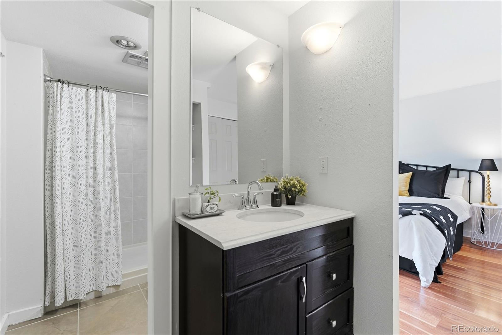 MLS Image #43 for 2  adams street 105,denver, Colorado