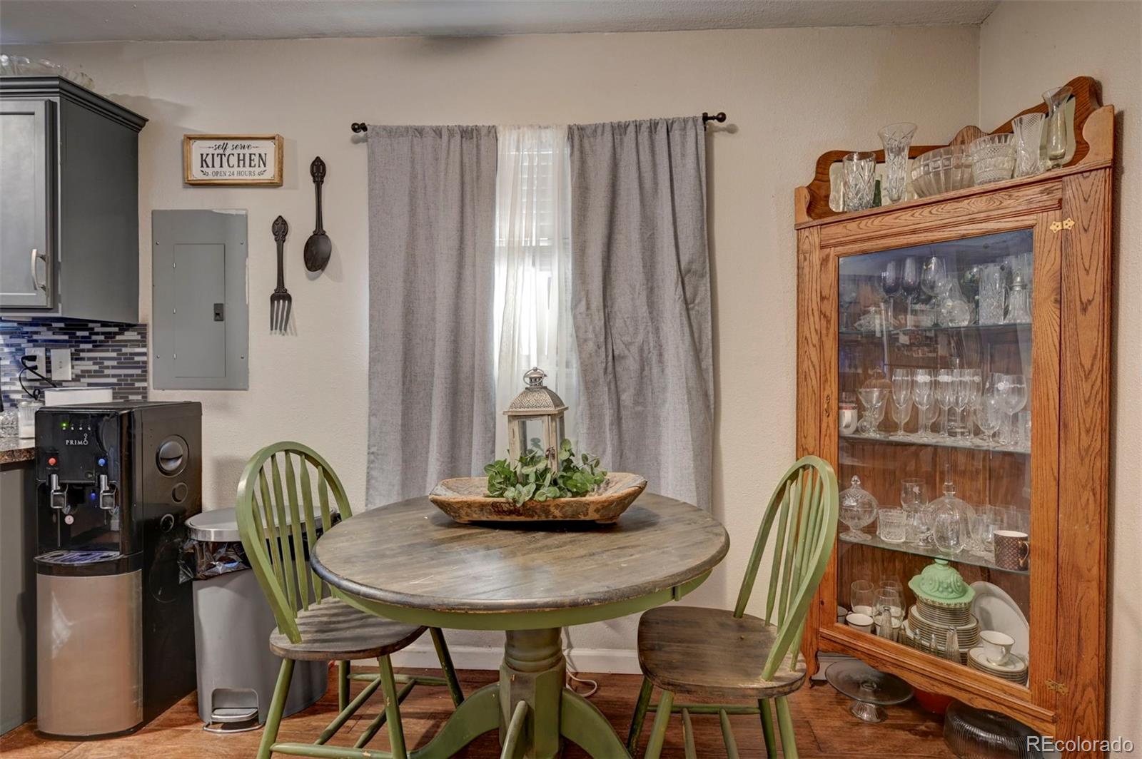 MLS Image #11 for 1222  hartford street,colorado springs, Colorado