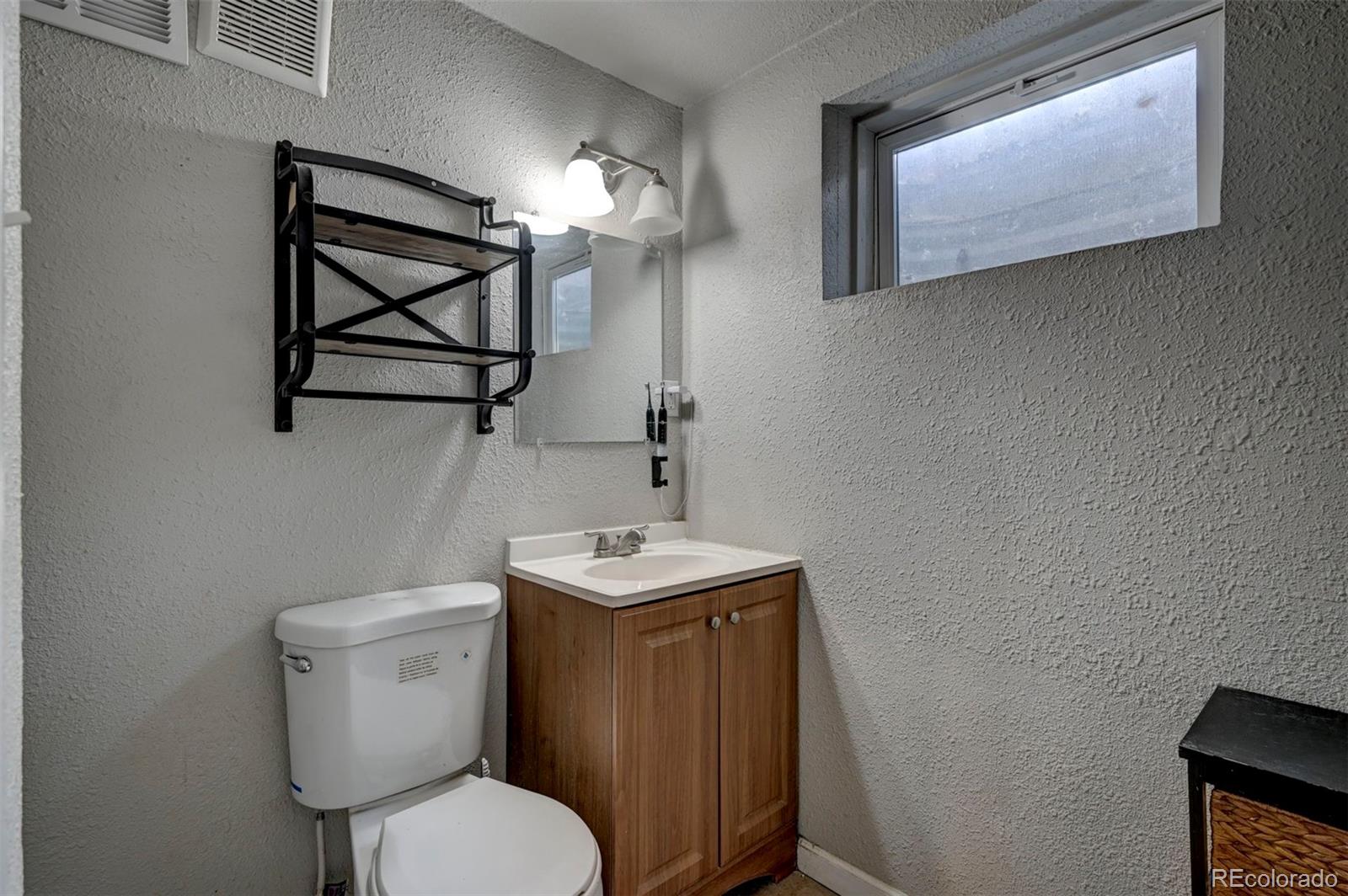 MLS Image #21 for 1222  hartford street,colorado springs, Colorado
