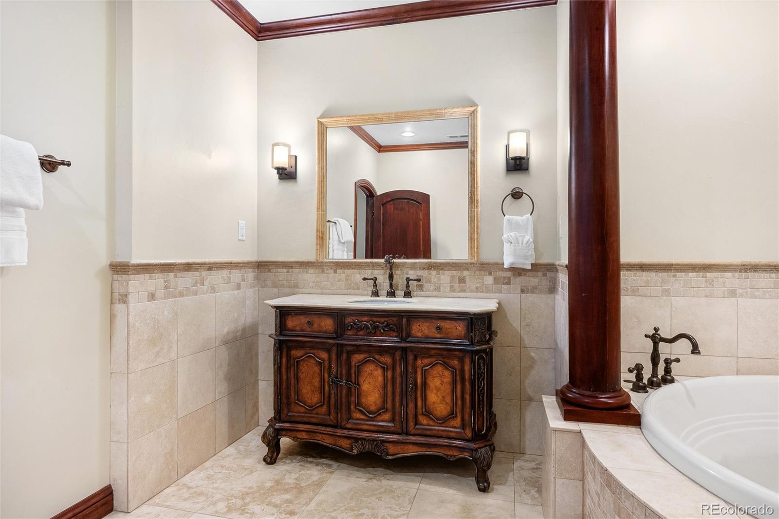 MLS Image #25 for 1417  pineridge lane,castle pines, Colorado