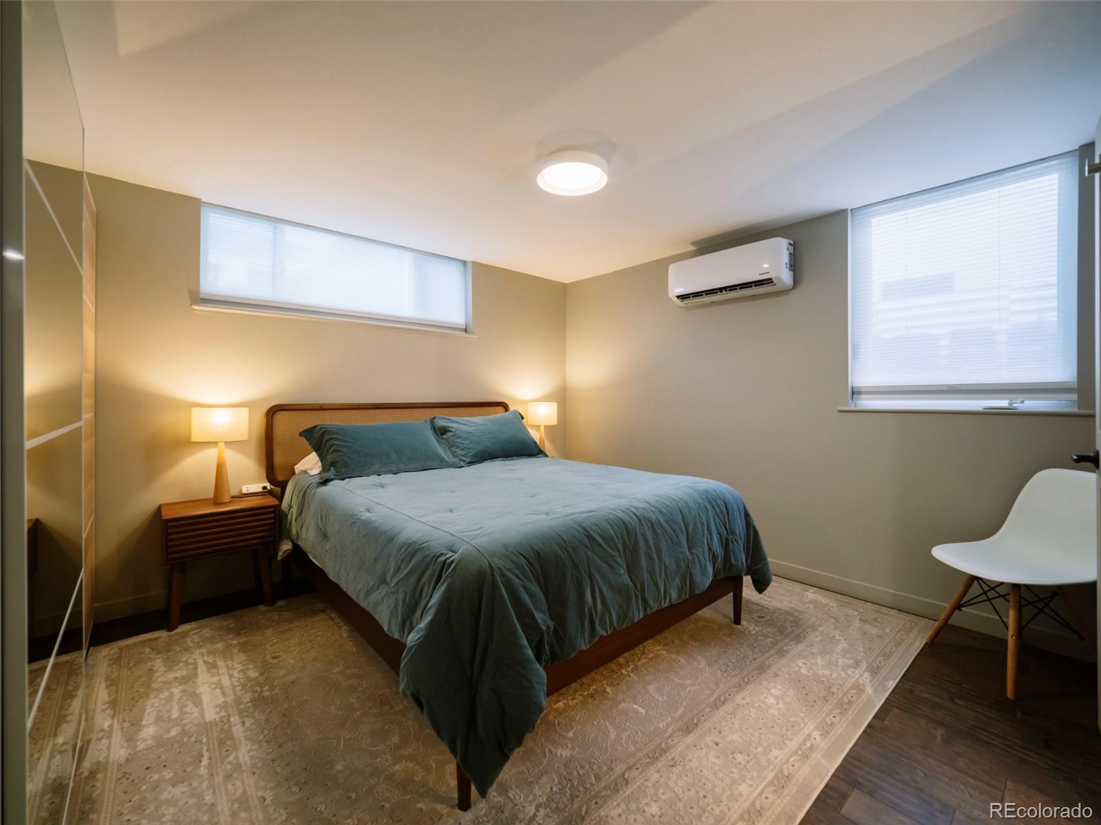 MLS Image #13 for 570  steele street,denver, Colorado