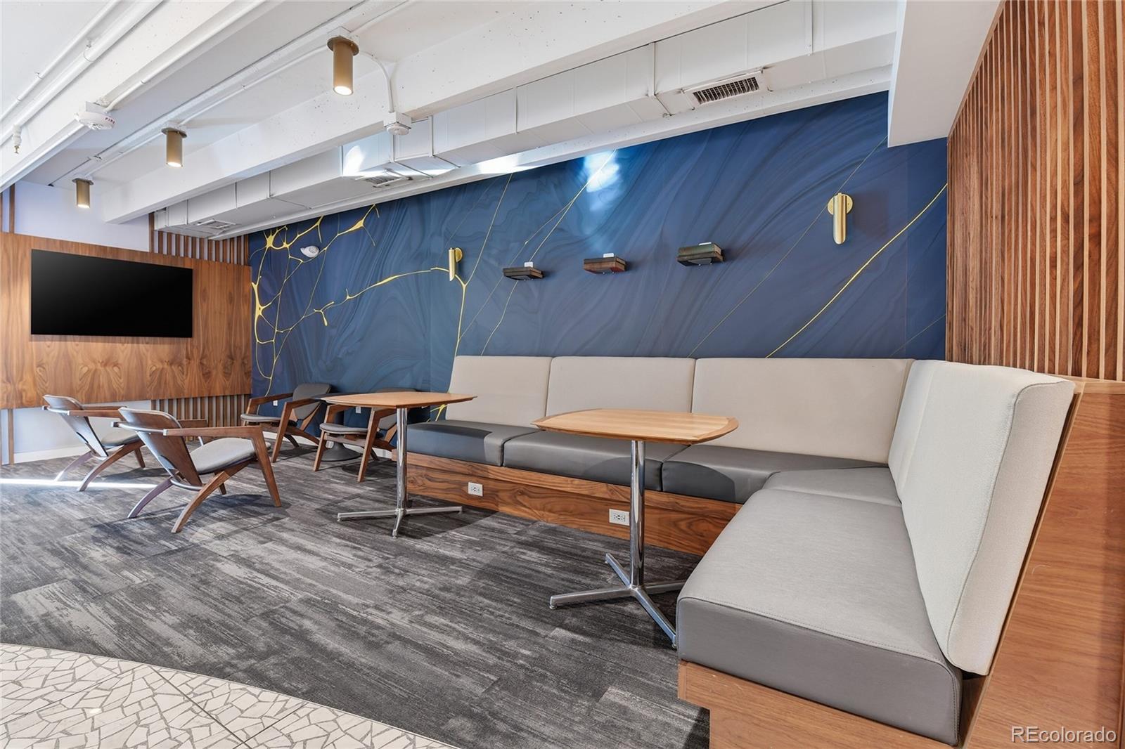 MLS Image #23 for 1495  vrain street,denver, Colorado