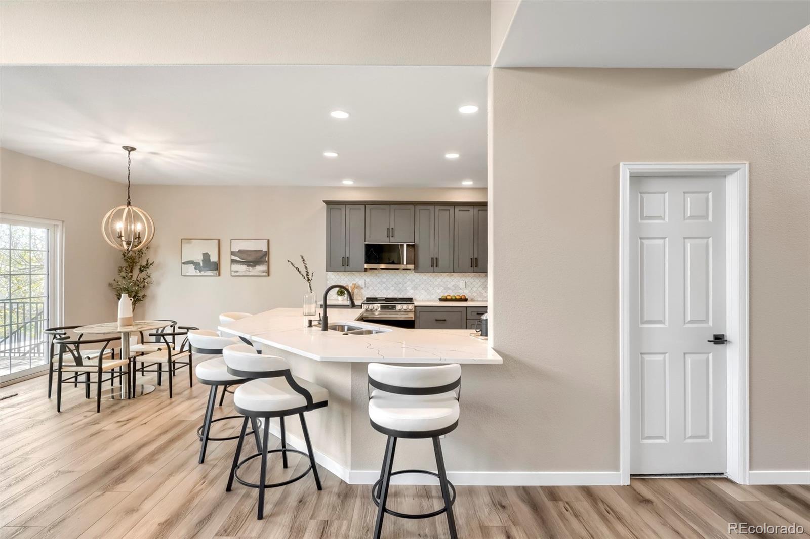 MLS Image #4 for 3818  mallard drive,highlands ranch, Colorado