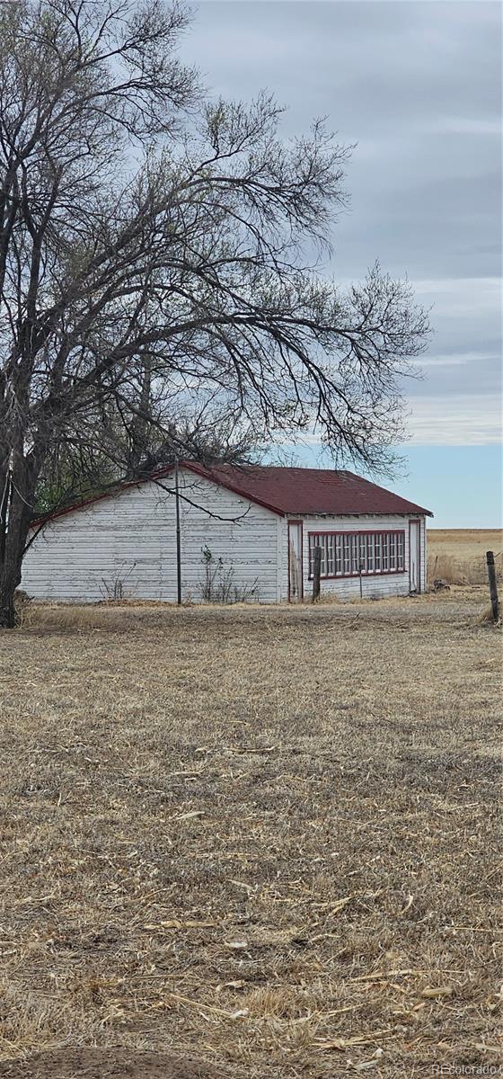 MLS Image #22 for 31506  county road 22 ,vona, Colorado
