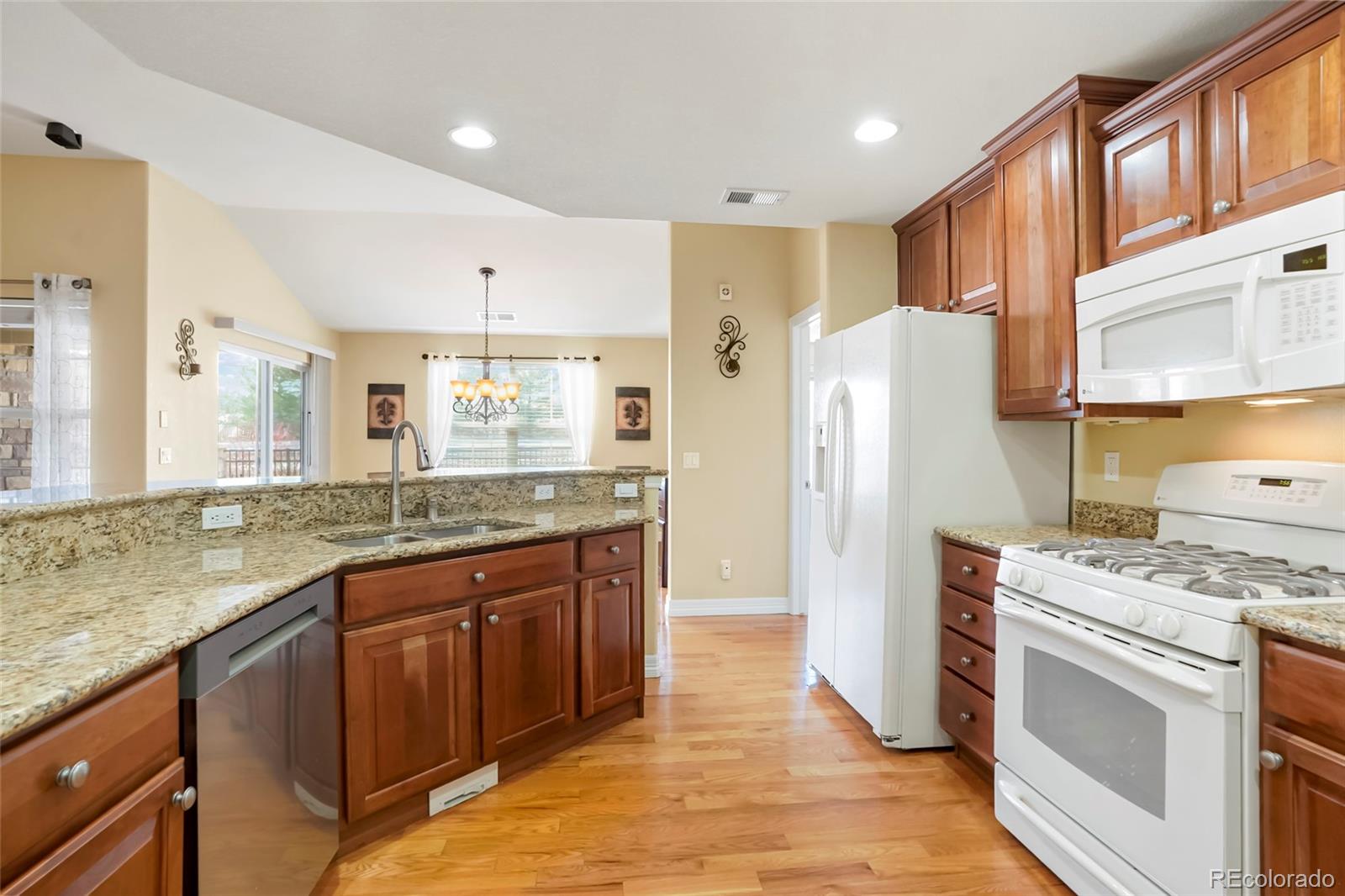 MLS Image #10 for 23590 e jamison place,aurora, Colorado