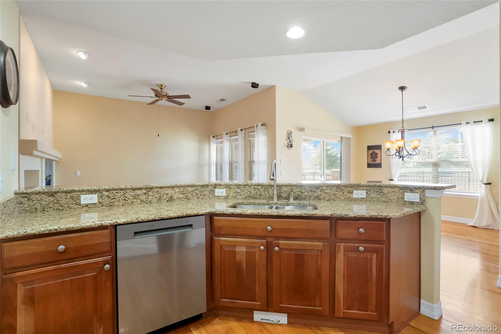 MLS Image #11 for 23590 e jamison place,aurora, Colorado
