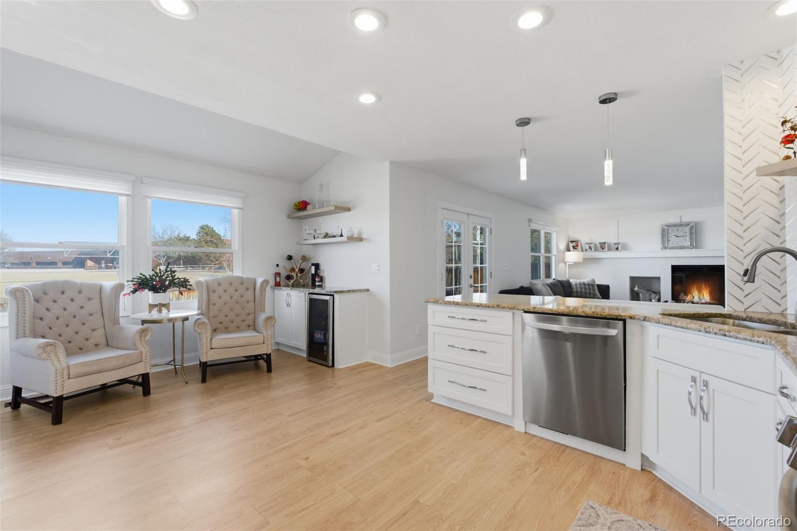 MLS Image #10 for 16453 e prentice avenue,centennial, Colorado