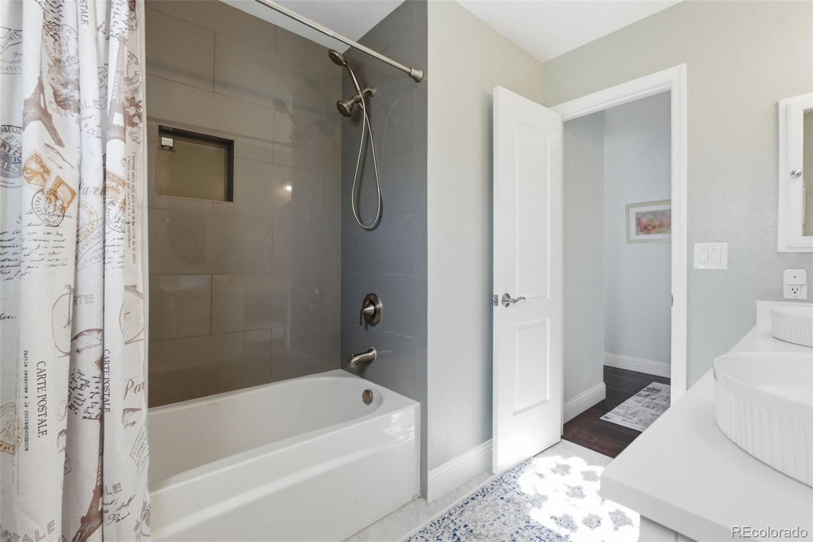 MLS Image #28 for 16453 e prentice avenue,centennial, Colorado