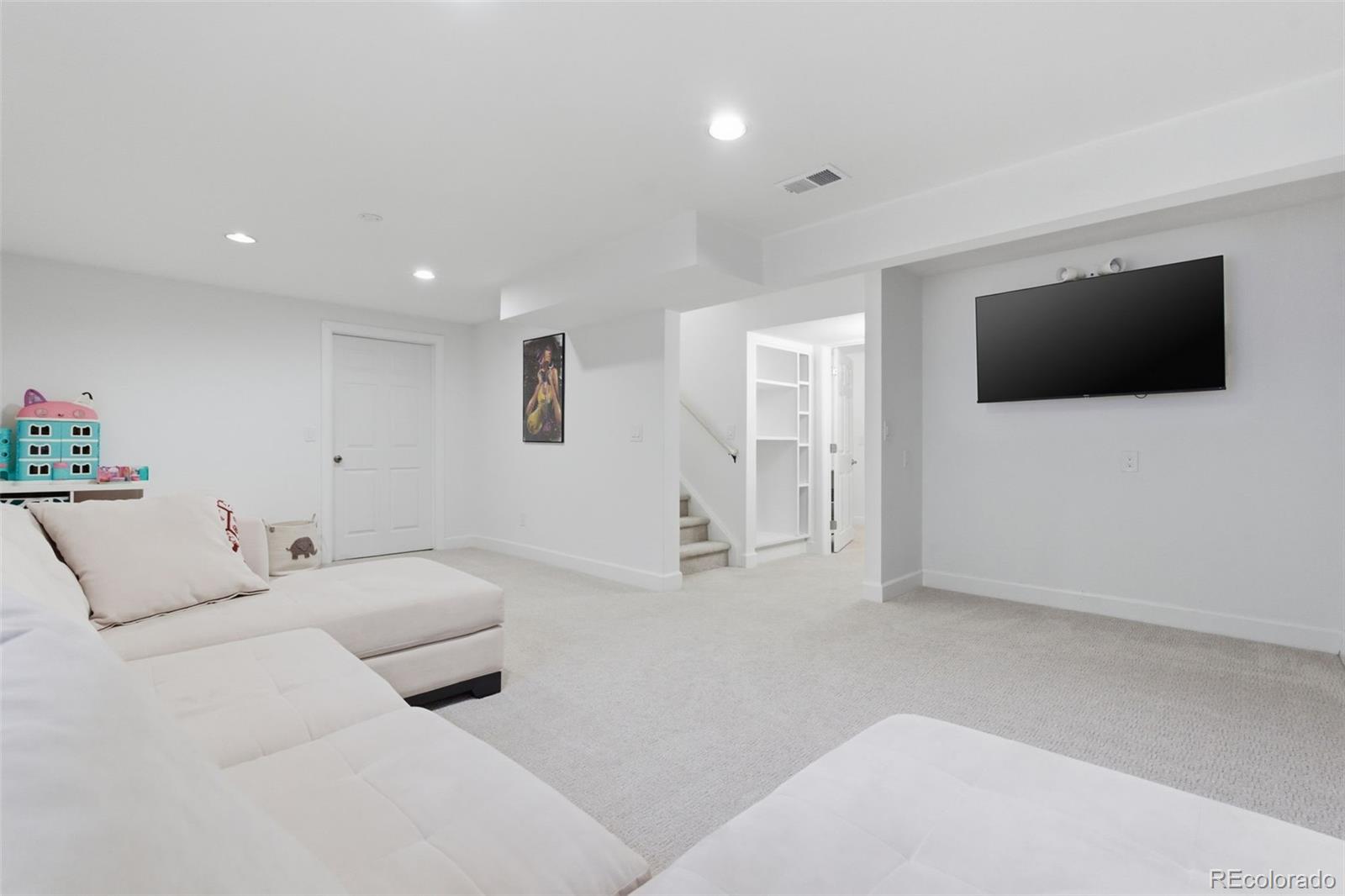 MLS Image #33 for 16453 e prentice avenue,centennial, Colorado