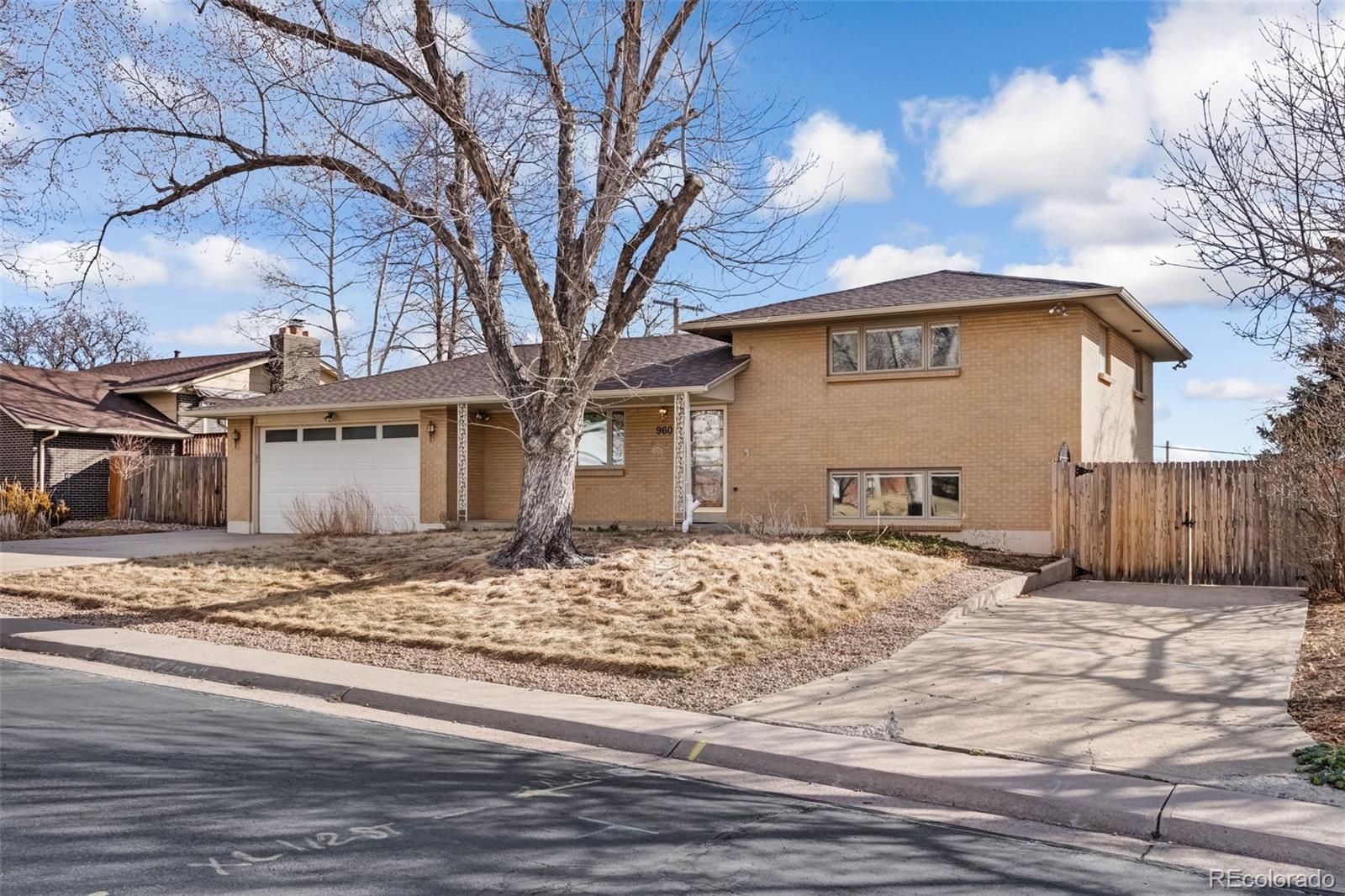 MLS Image #1 for 960 s arbutus street,lakewood, Colorado