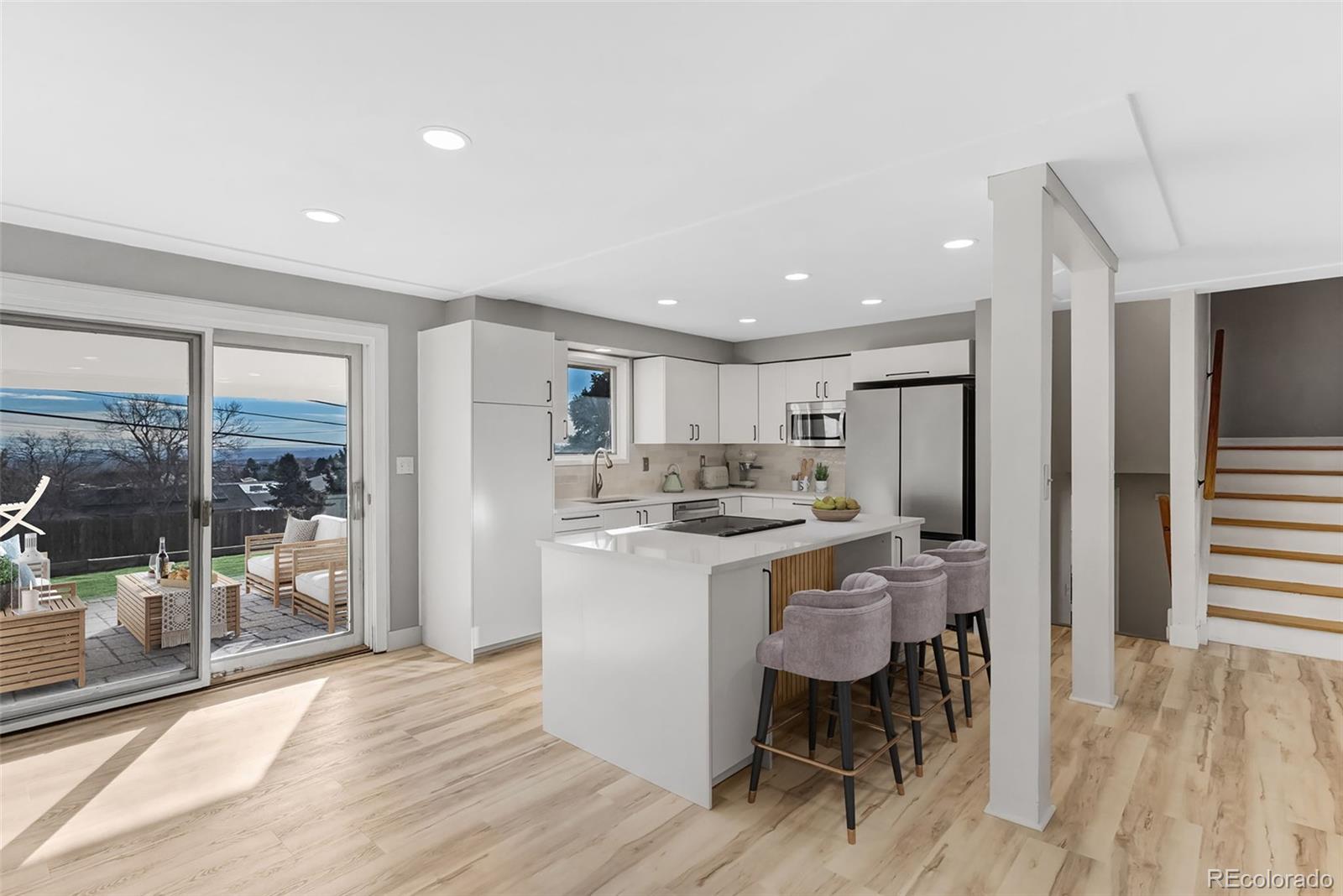 MLS Image #4 for 960 s arbutus street,lakewood, Colorado