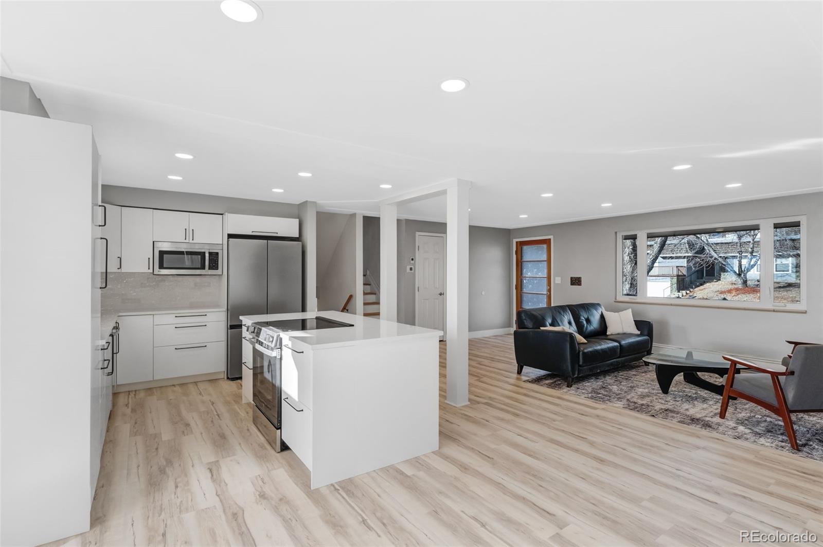 MLS Image #6 for 960 s arbutus street,lakewood, Colorado