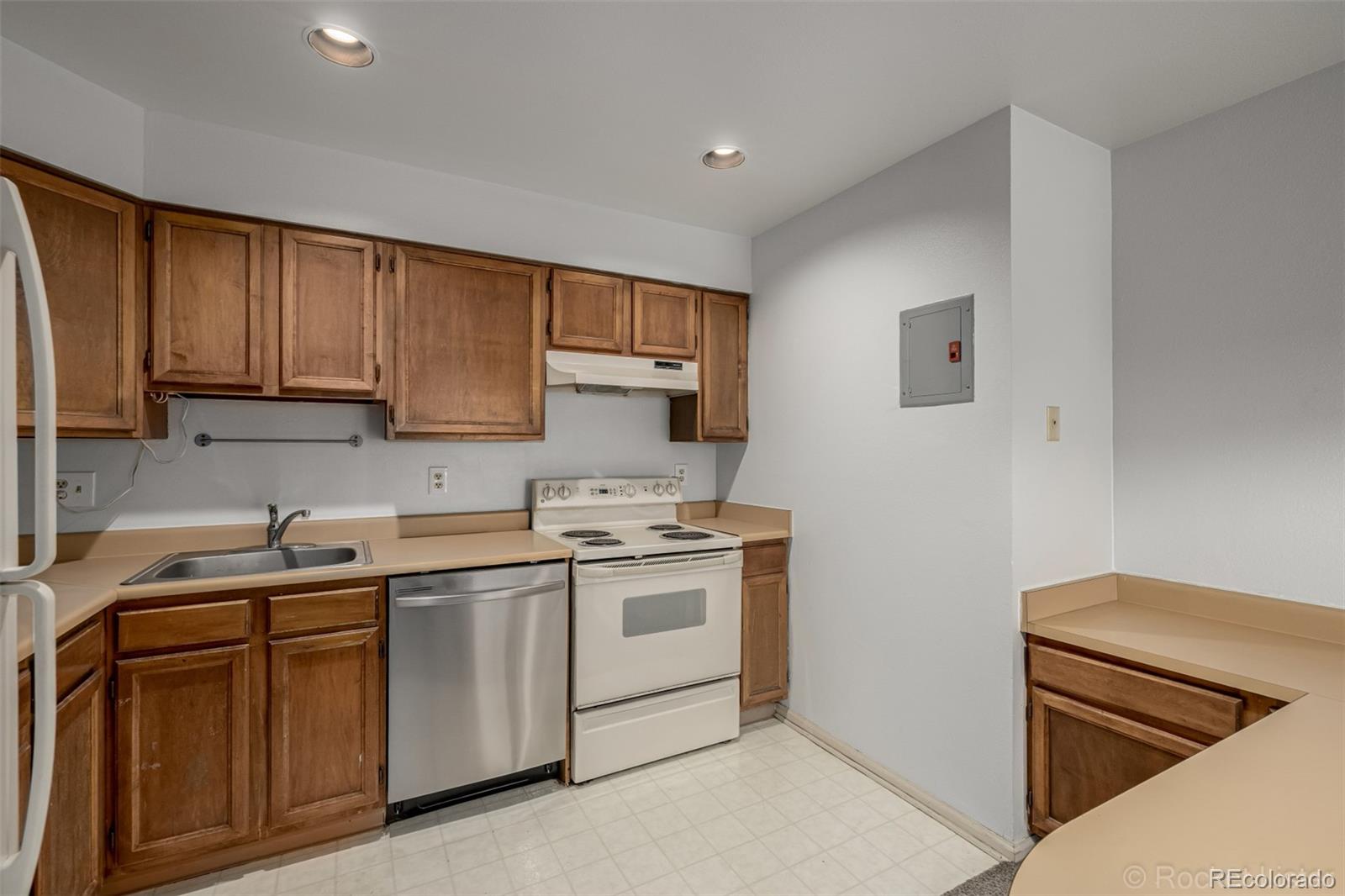MLS Image #8 for 4899 s dudley street 5f,littleton, Colorado