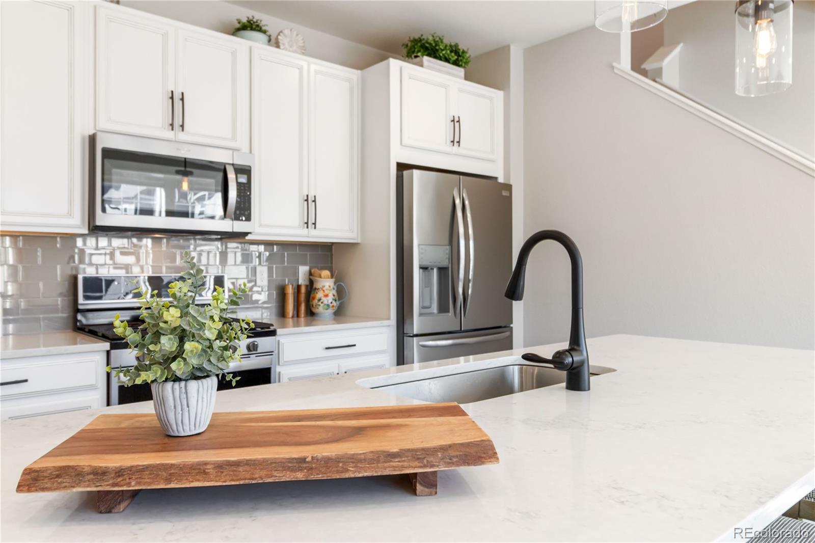 MLS Image #10 for 1244  granite way,erie, Colorado