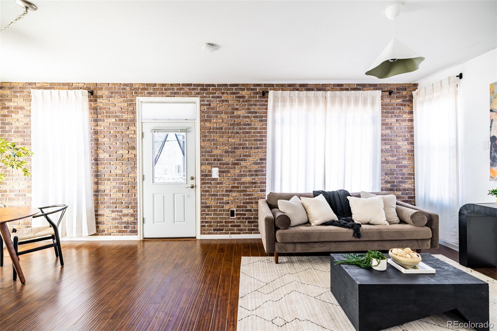 MLS Image #2 for 1655 n humboldt street 206,denver, Colorado