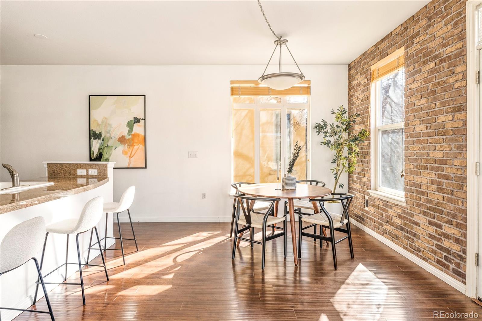 MLS Image #3 for 1655 n humboldt street 206,denver, Colorado