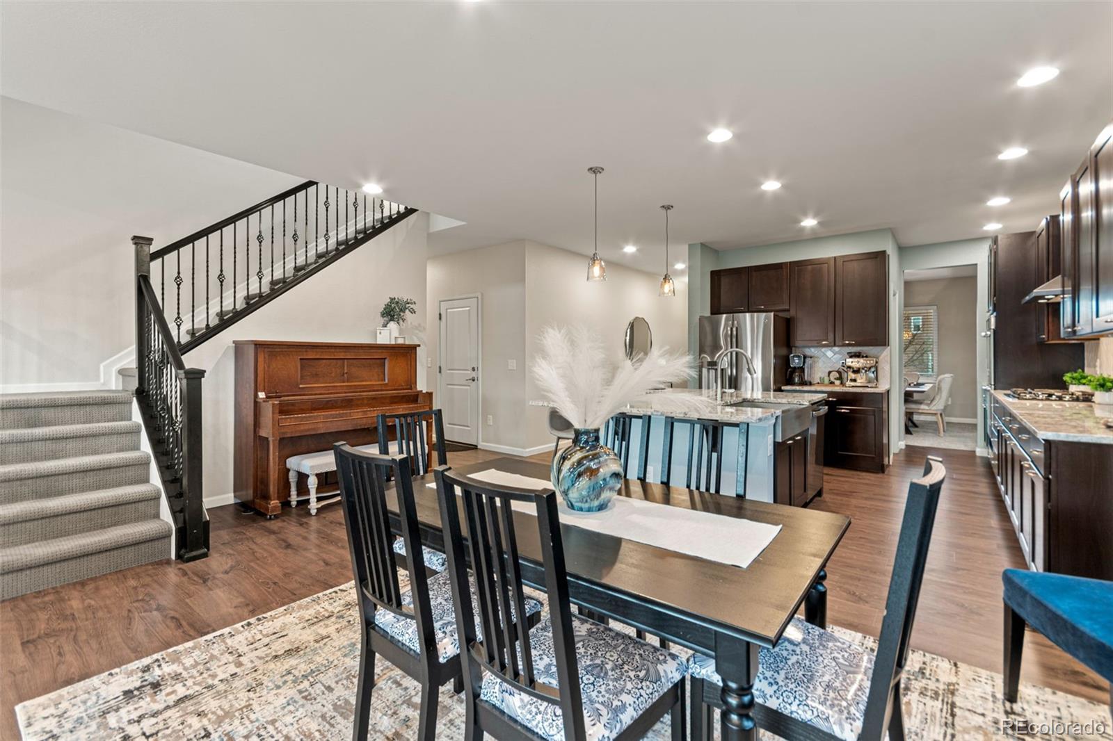 MLS Image #15 for 9337  iron mountain way,arvada, Colorado
