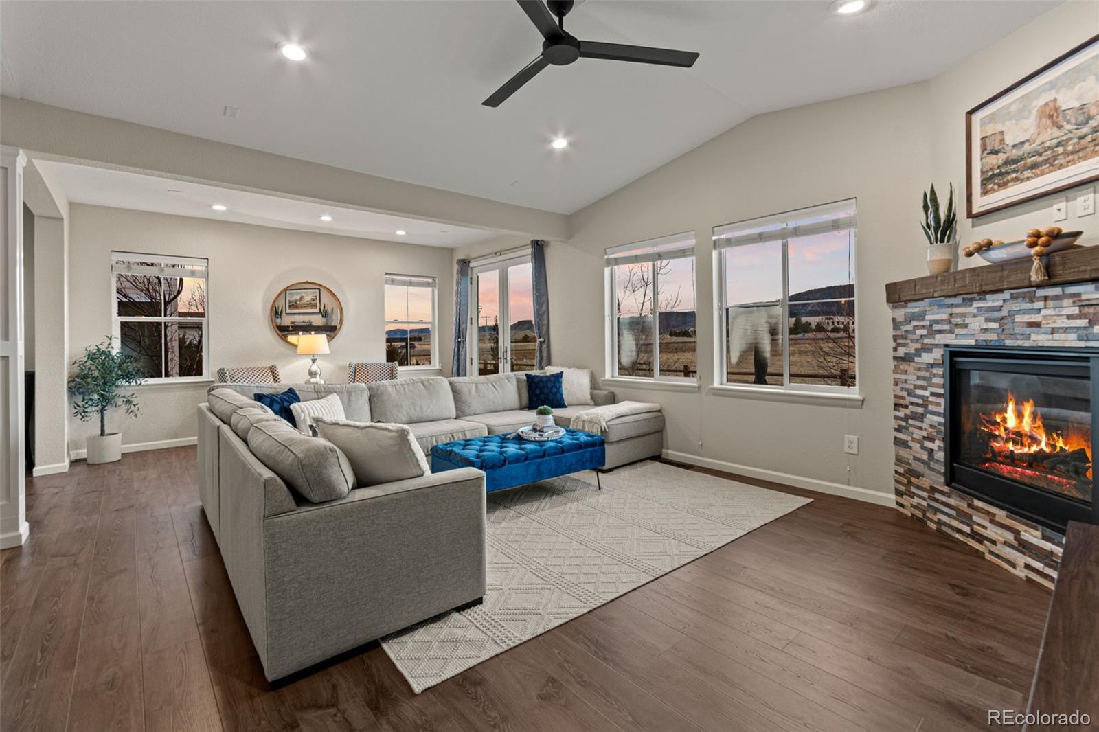 MLS Image #20 for 9337  iron mountain way,arvada, Colorado