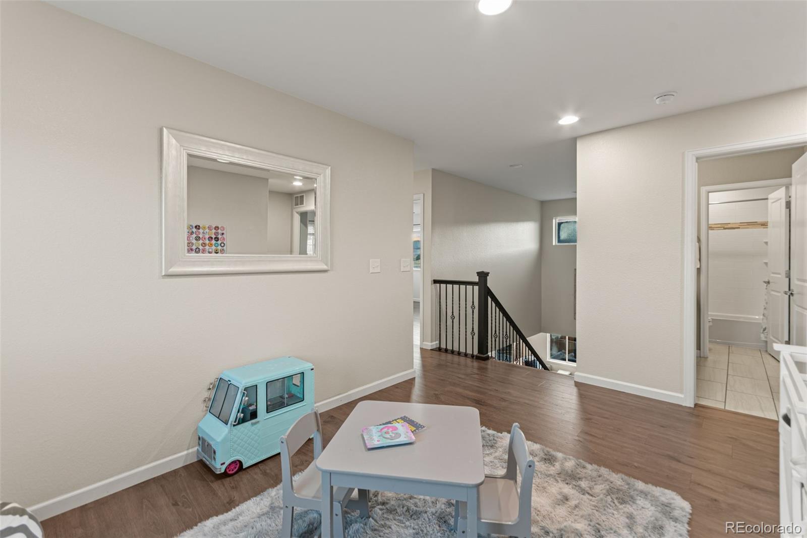 MLS Image #29 for 9337  iron mountain way,arvada, Colorado