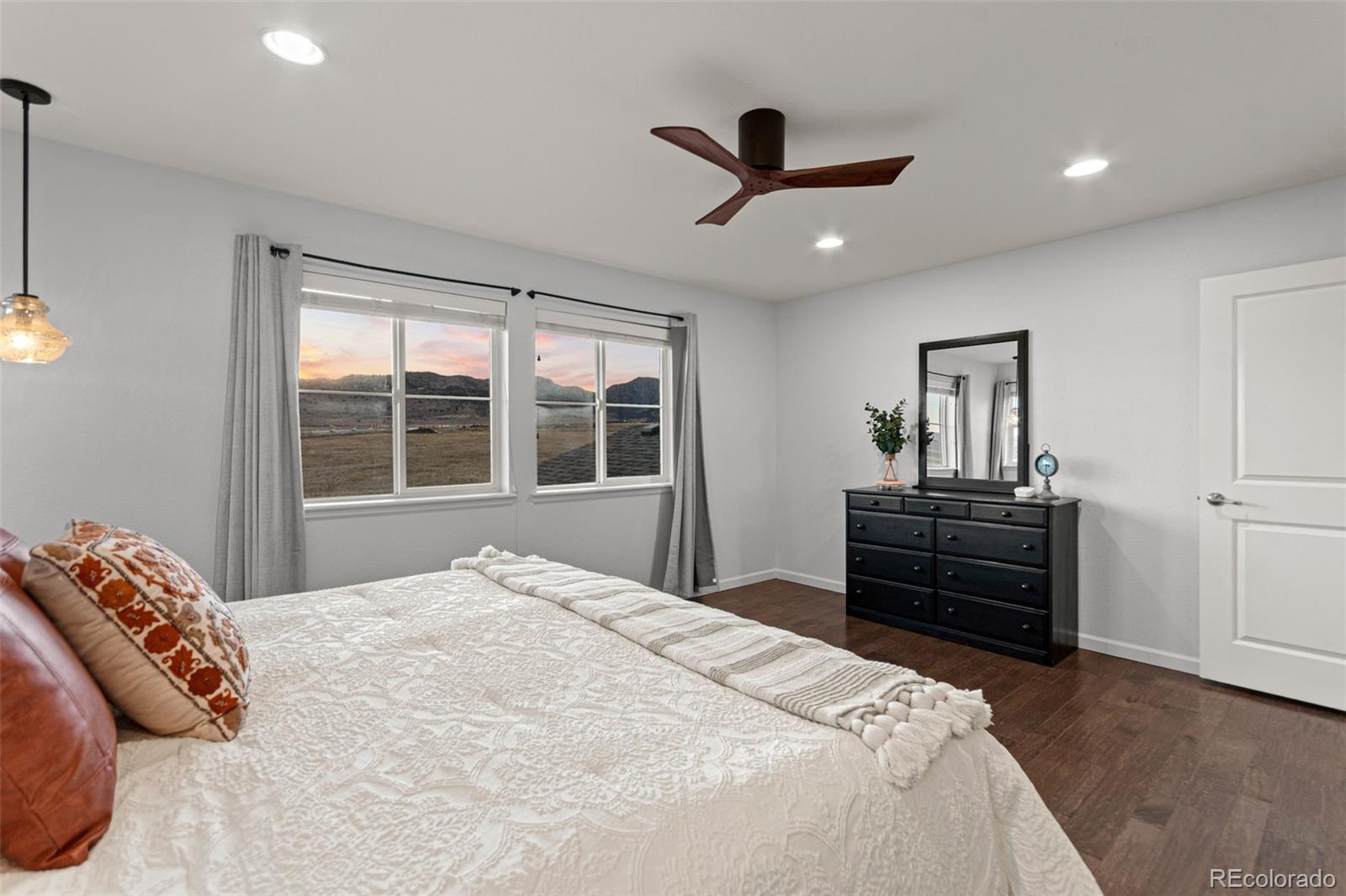 MLS Image #33 for 9337  iron mountain way,arvada, Colorado