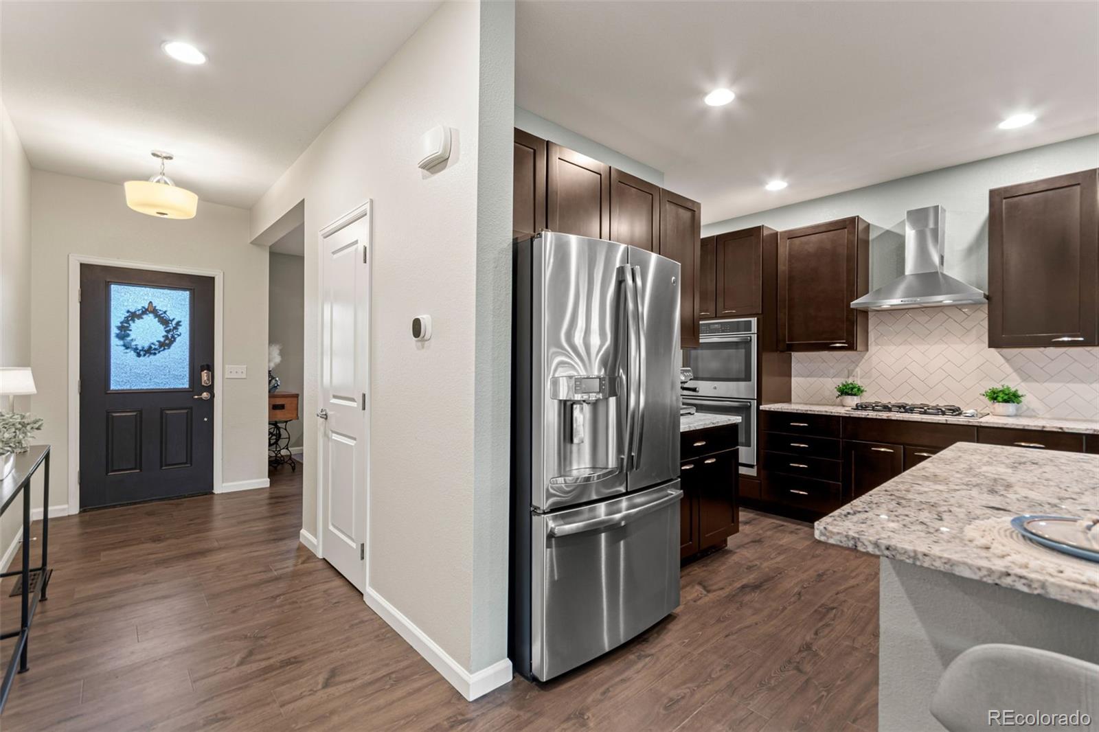 MLS Image #7 for 9337  iron mountain way,arvada, Colorado