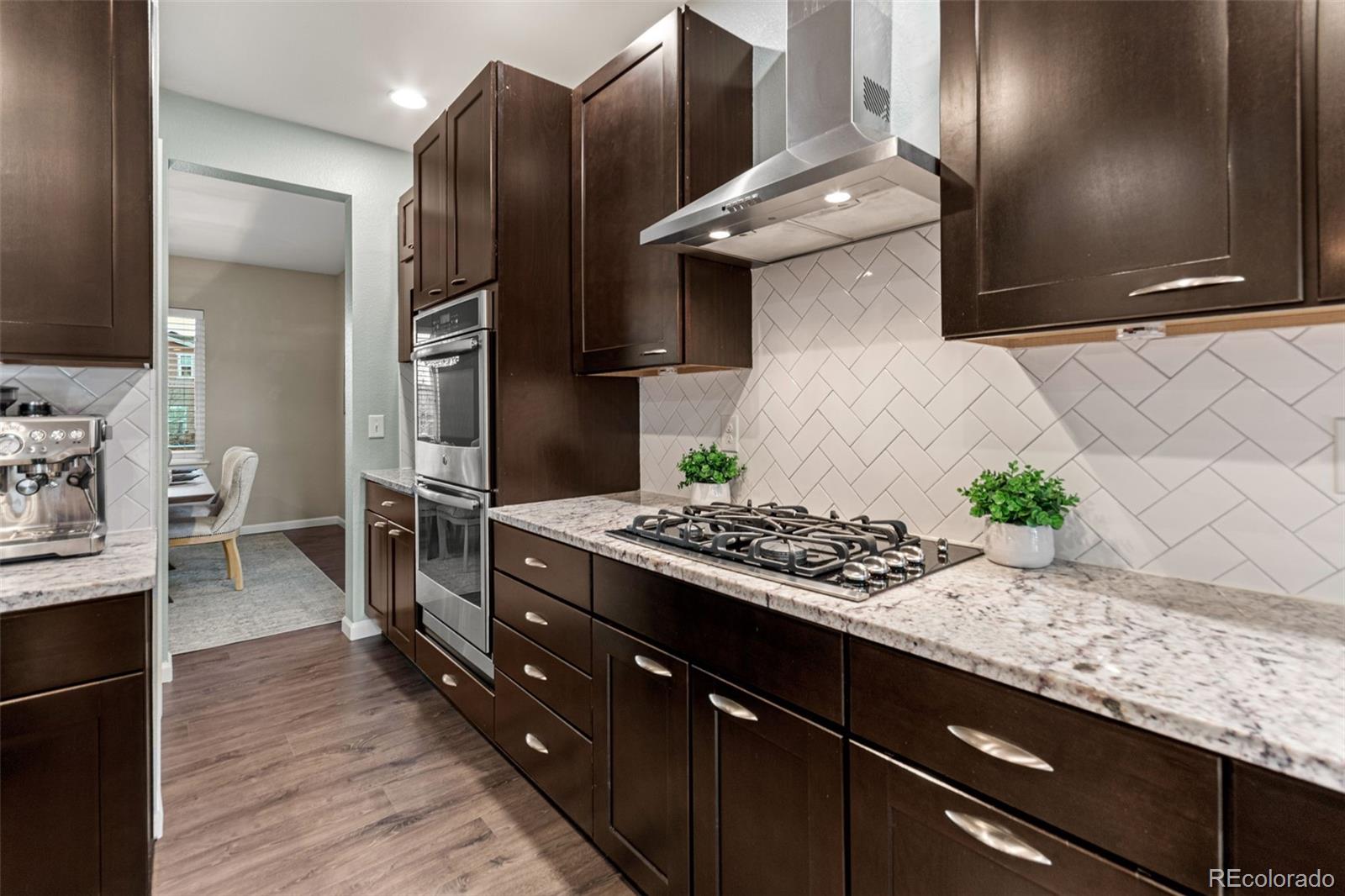 MLS Image #8 for 9337  iron mountain way,arvada, Colorado