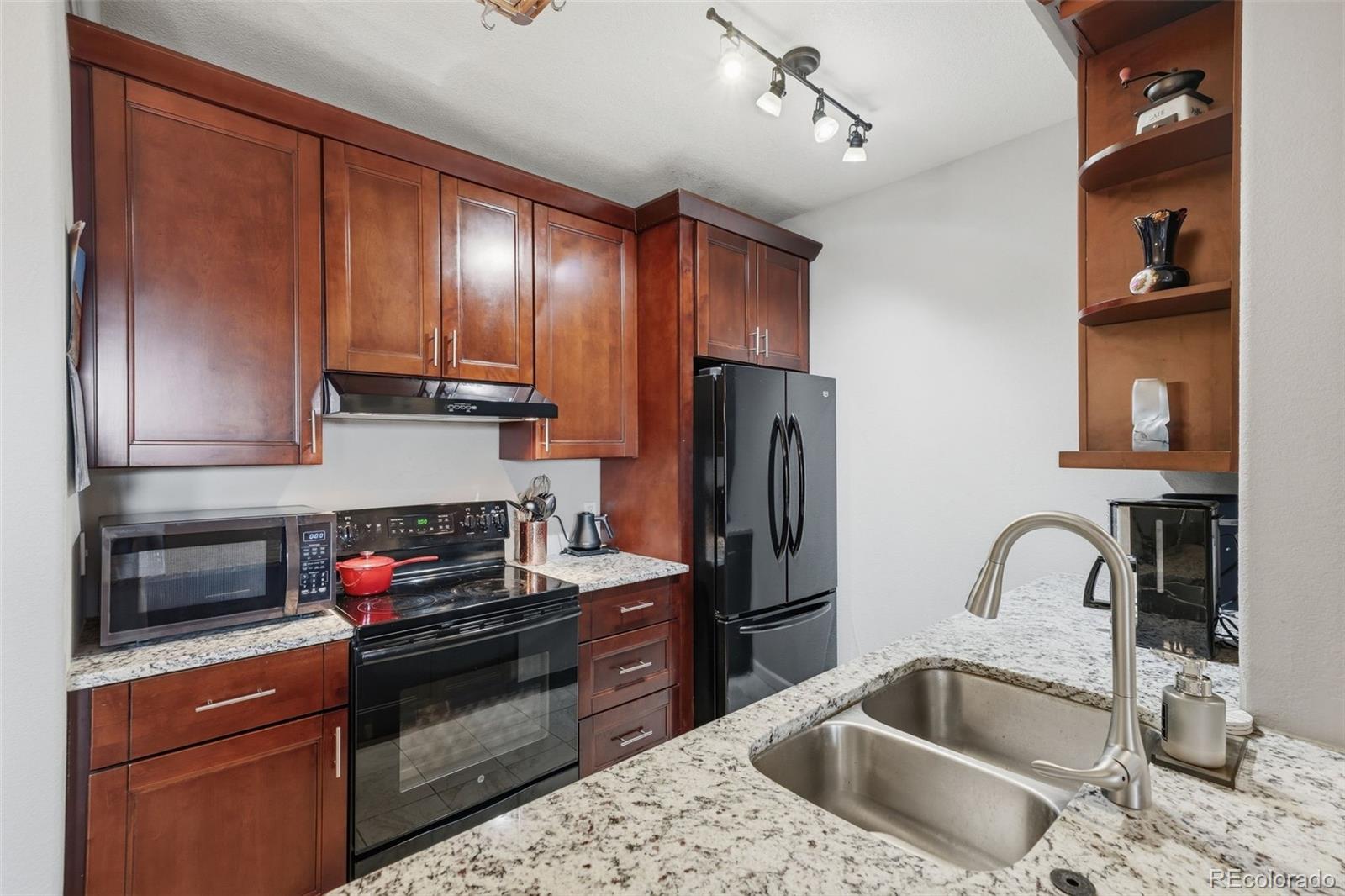 MLS Image #9 for 6013  castlegate drive d26,castle rock, Colorado