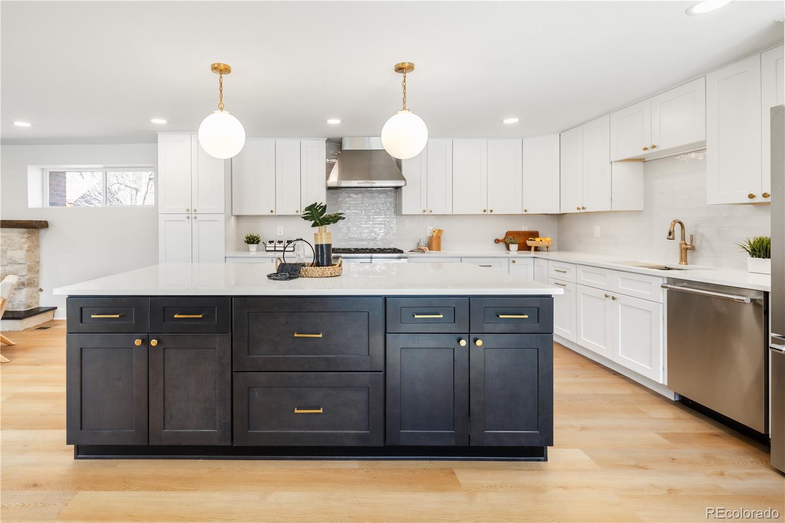 MLS Image #2 for 2005  nelson street,lakewood, Colorado