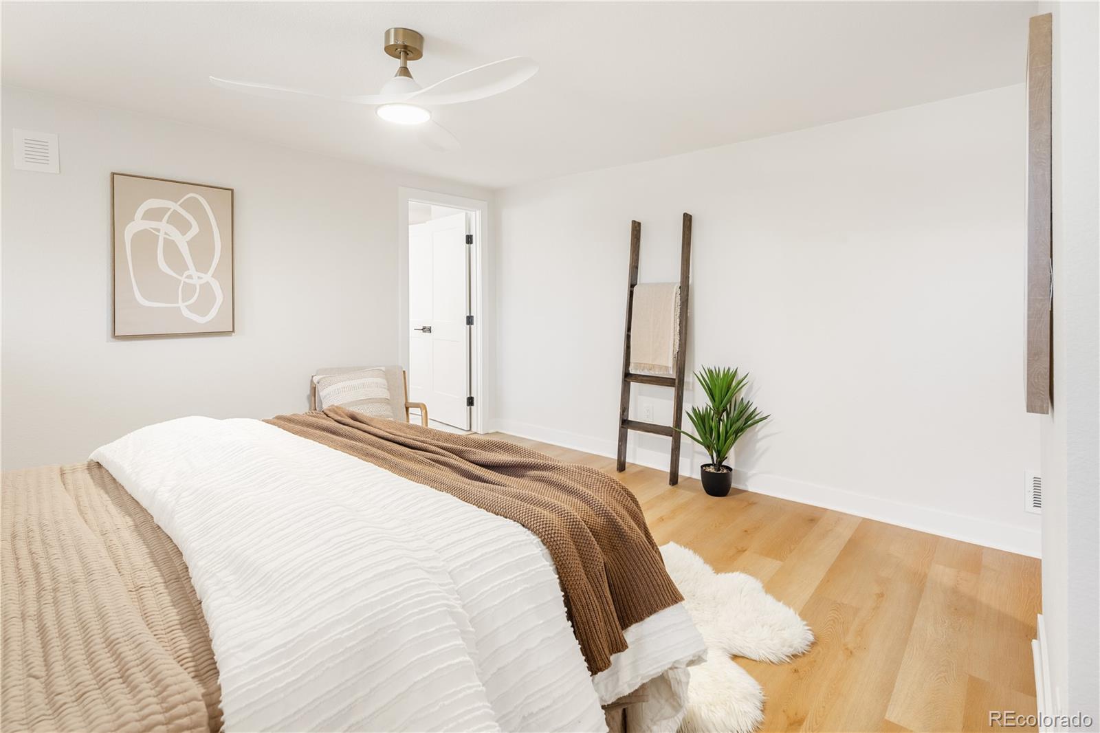 MLS Image #21 for 2005  nelson street,lakewood, Colorado