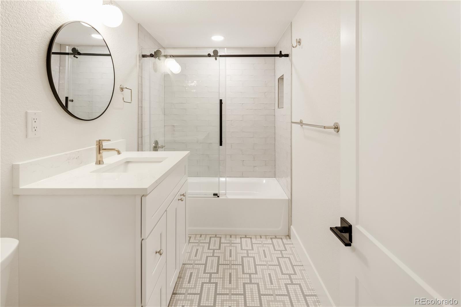 MLS Image #41 for 2005  nelson street,lakewood, Colorado