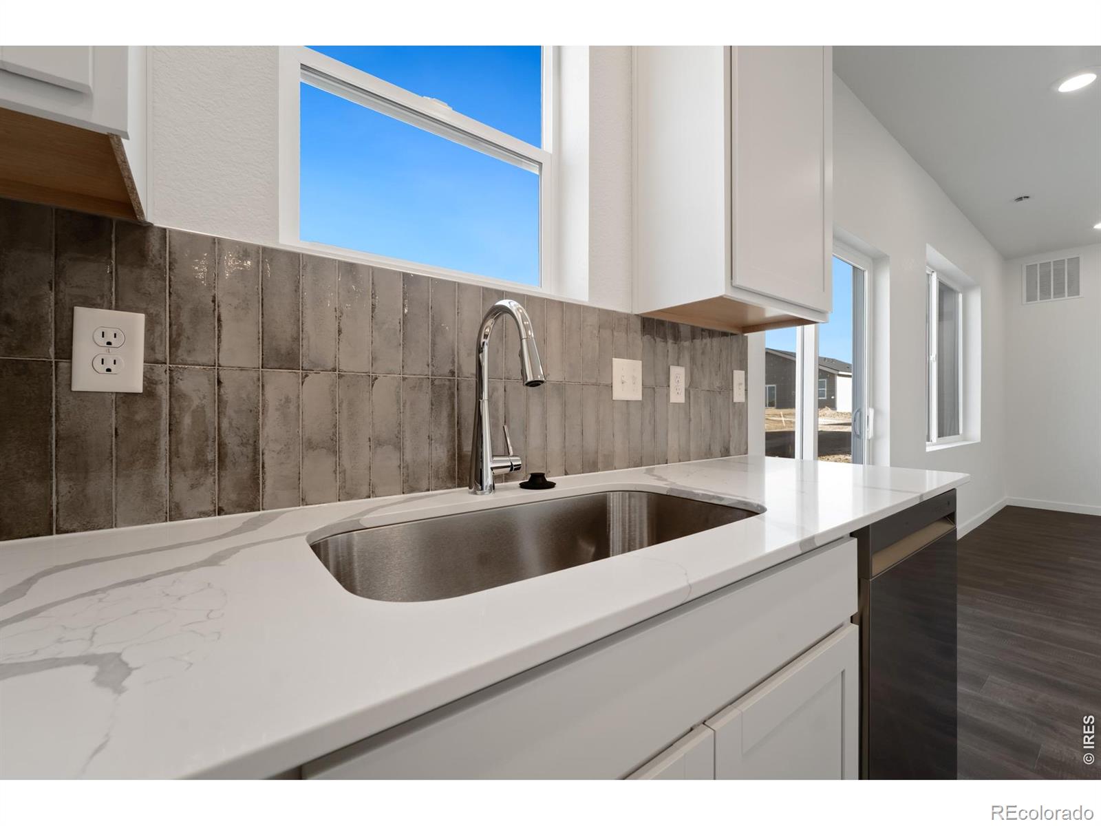 MLS Image #6 for 3813  soapstone street,evans, Colorado