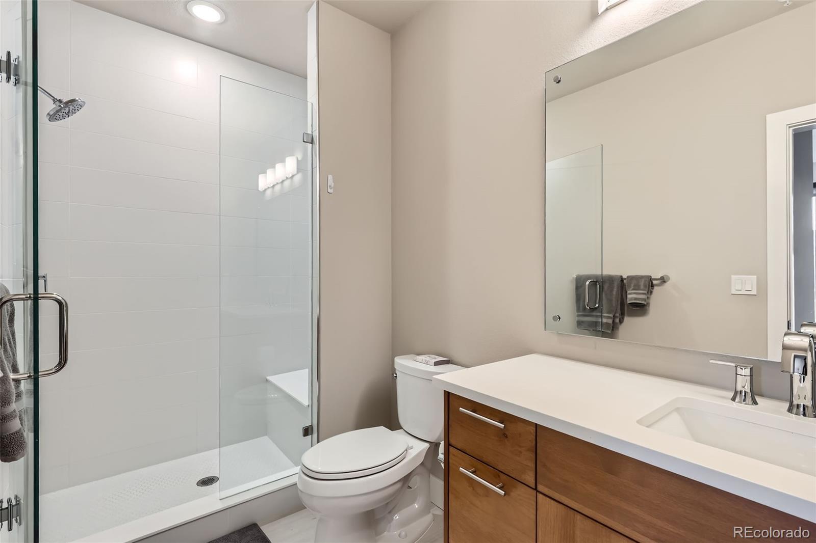 MLS Image #13 for 6618 e lowry boulevard 307,denver, Colorado