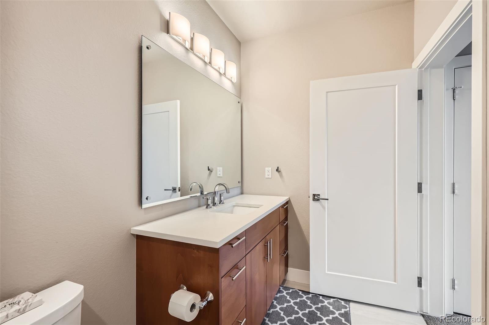 MLS Image #16 for 6618 e lowry boulevard 307,denver, Colorado