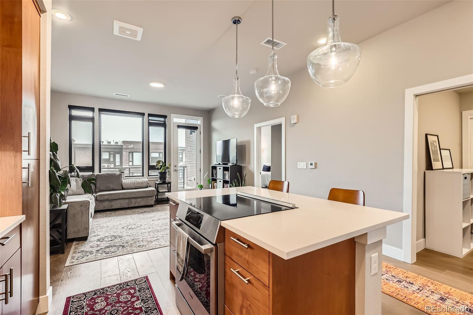 MLS Image #6 for 6618 e lowry boulevard 307,denver, Colorado