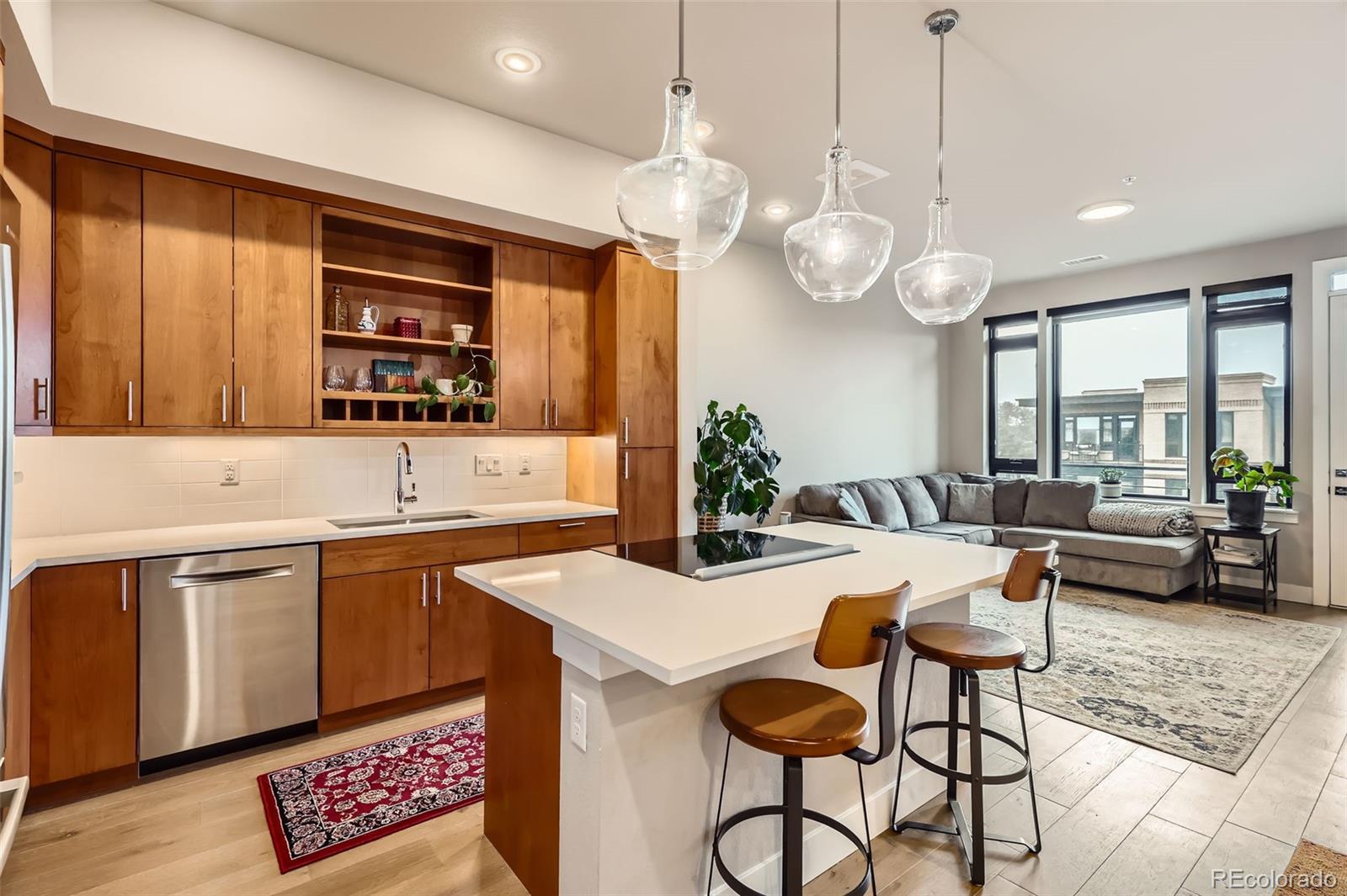 MLS Image #7 for 6618 e lowry boulevard 307,denver, Colorado