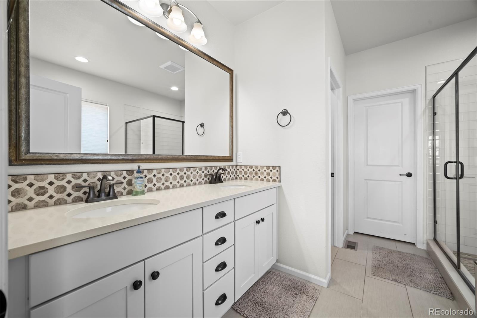 MLS Image #16 for 7129 w warren avenue,denver, Colorado