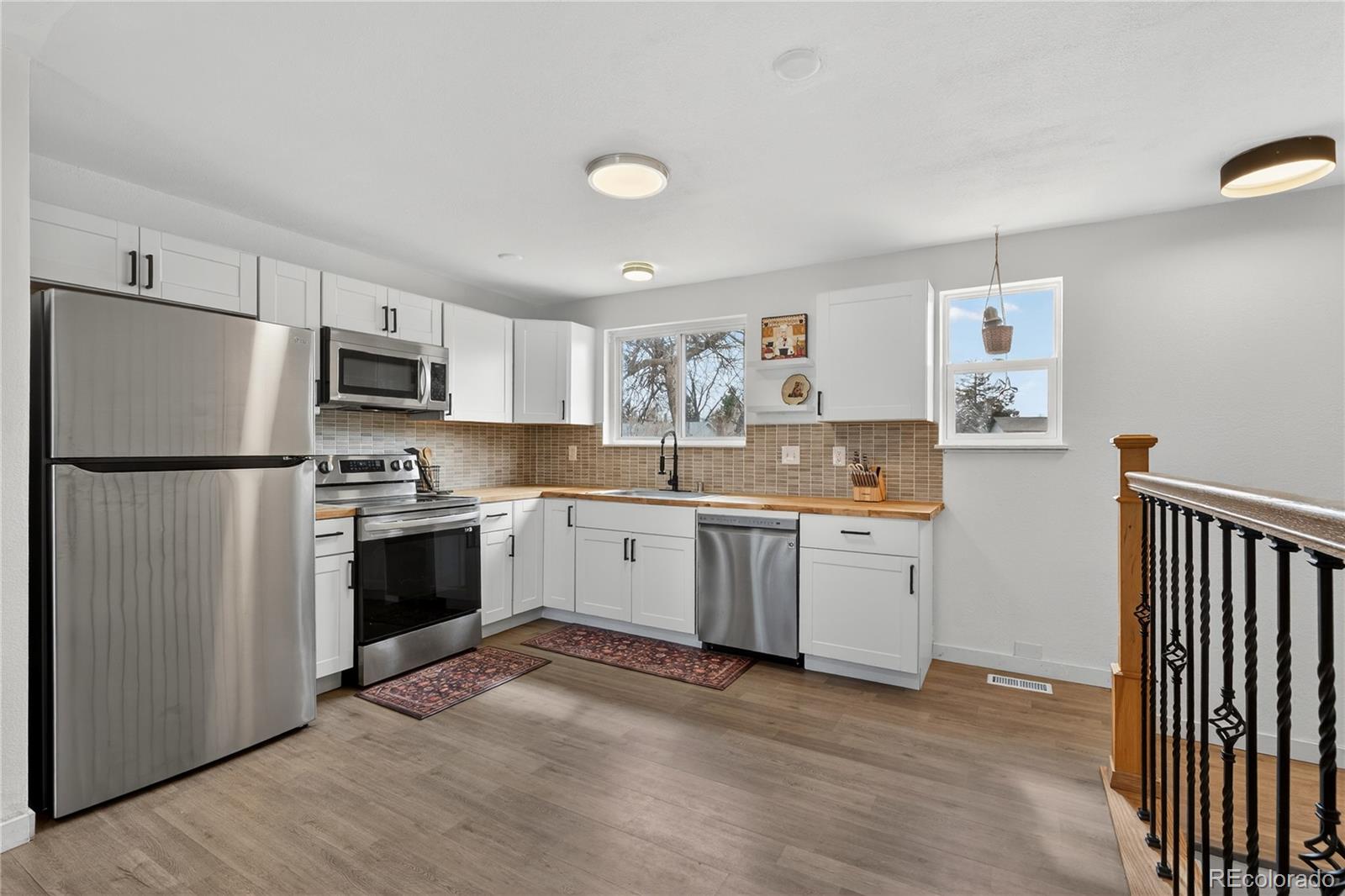 MLS Image #5 for 15306 e brown place,aurora, Colorado
