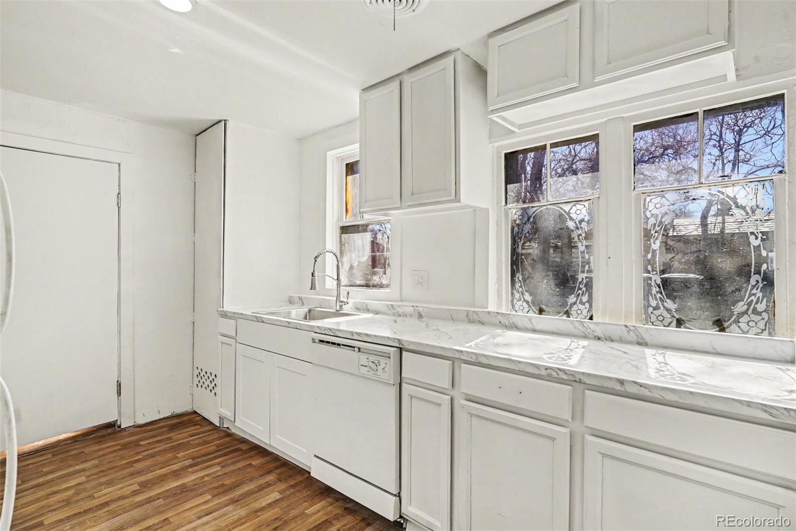 MLS Image #19 for 18  julian street,denver, Colorado