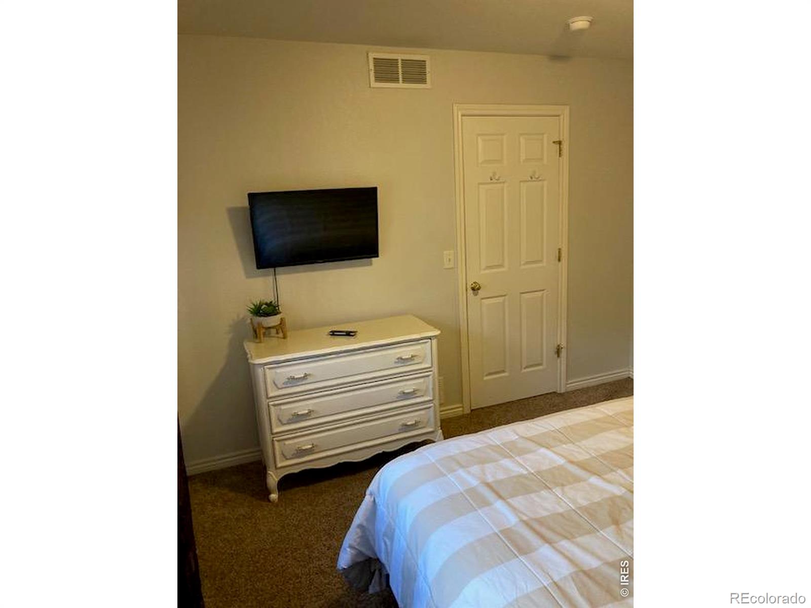 MLS Image #22 for 818 s terry street,longmont, Colorado